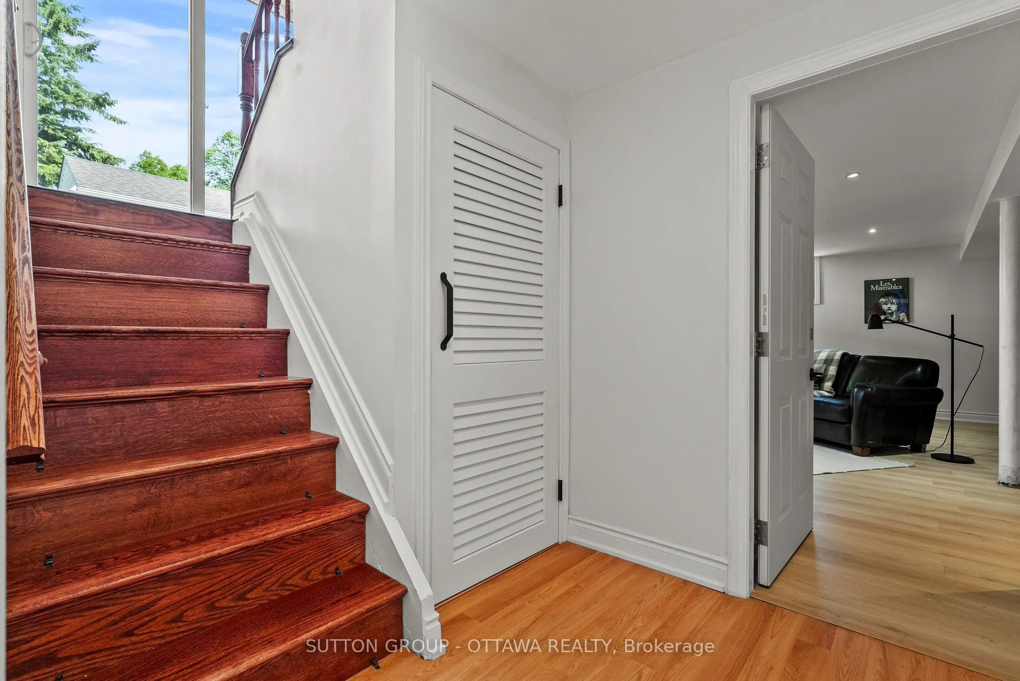 2461 Alta Vista Drive