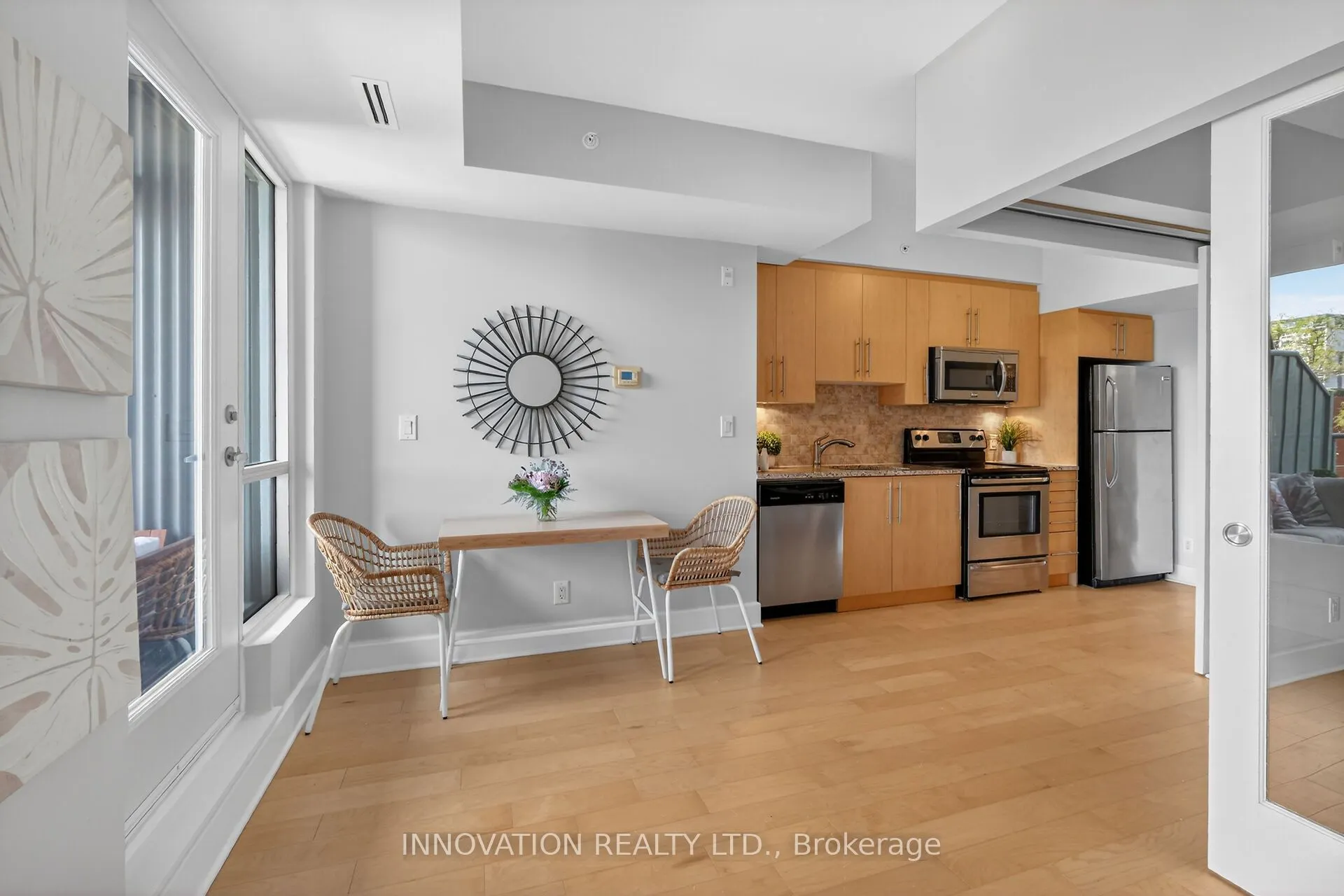 390 Booth Street #307