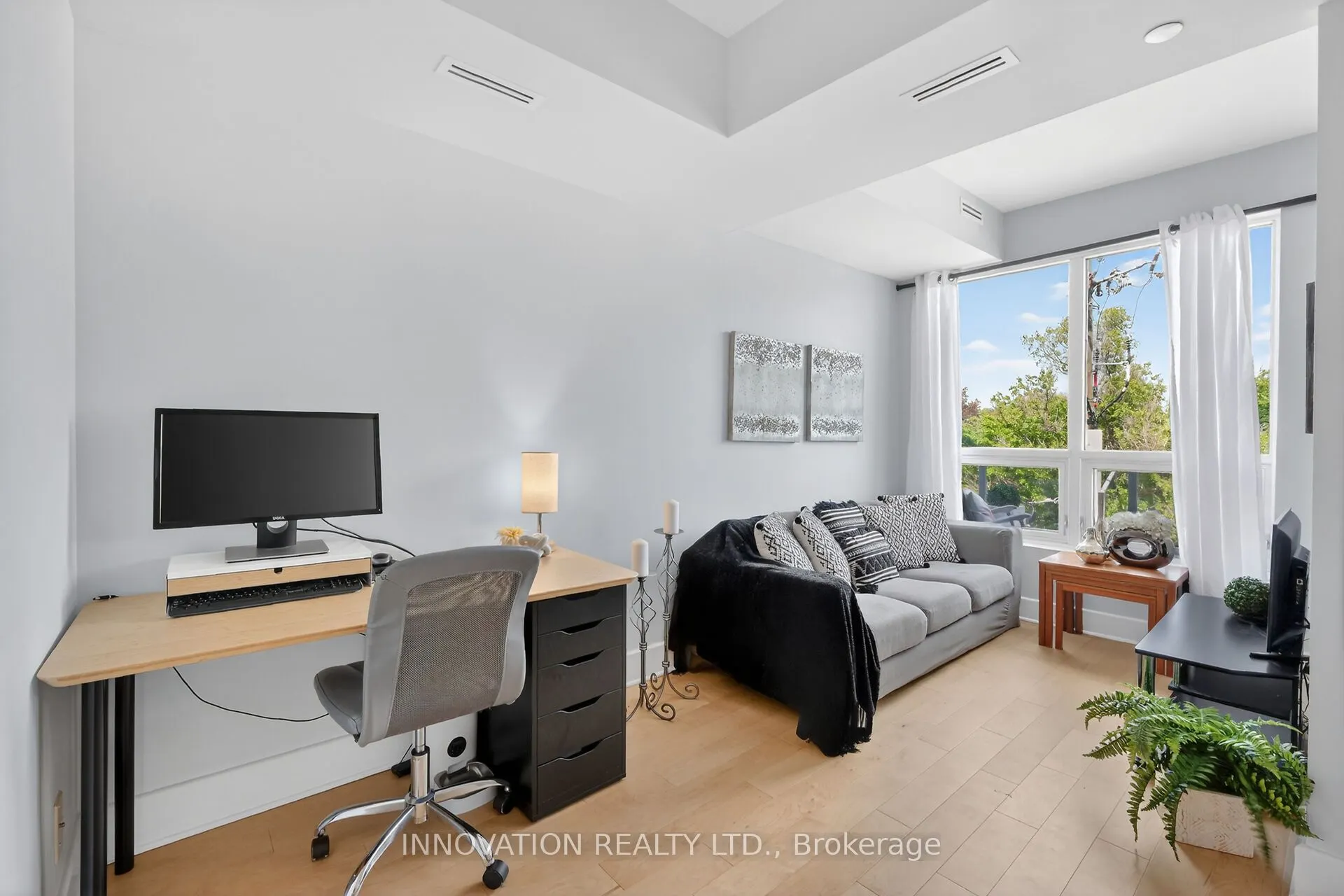390 Booth Street #307