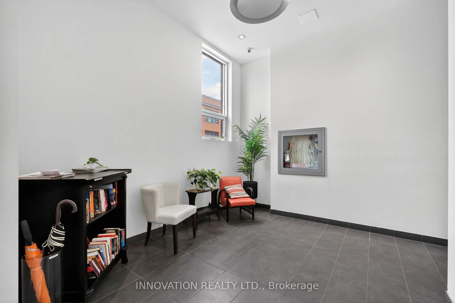 390 Booth Street #307