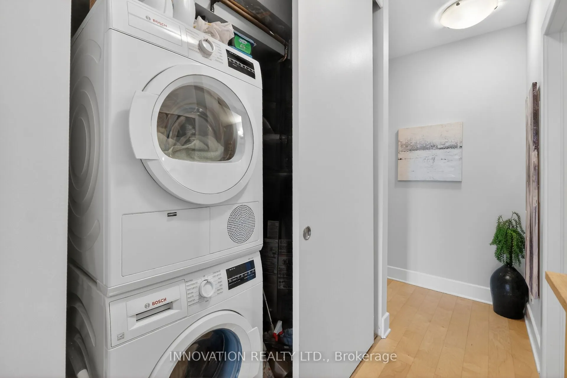 390 Booth Street #307