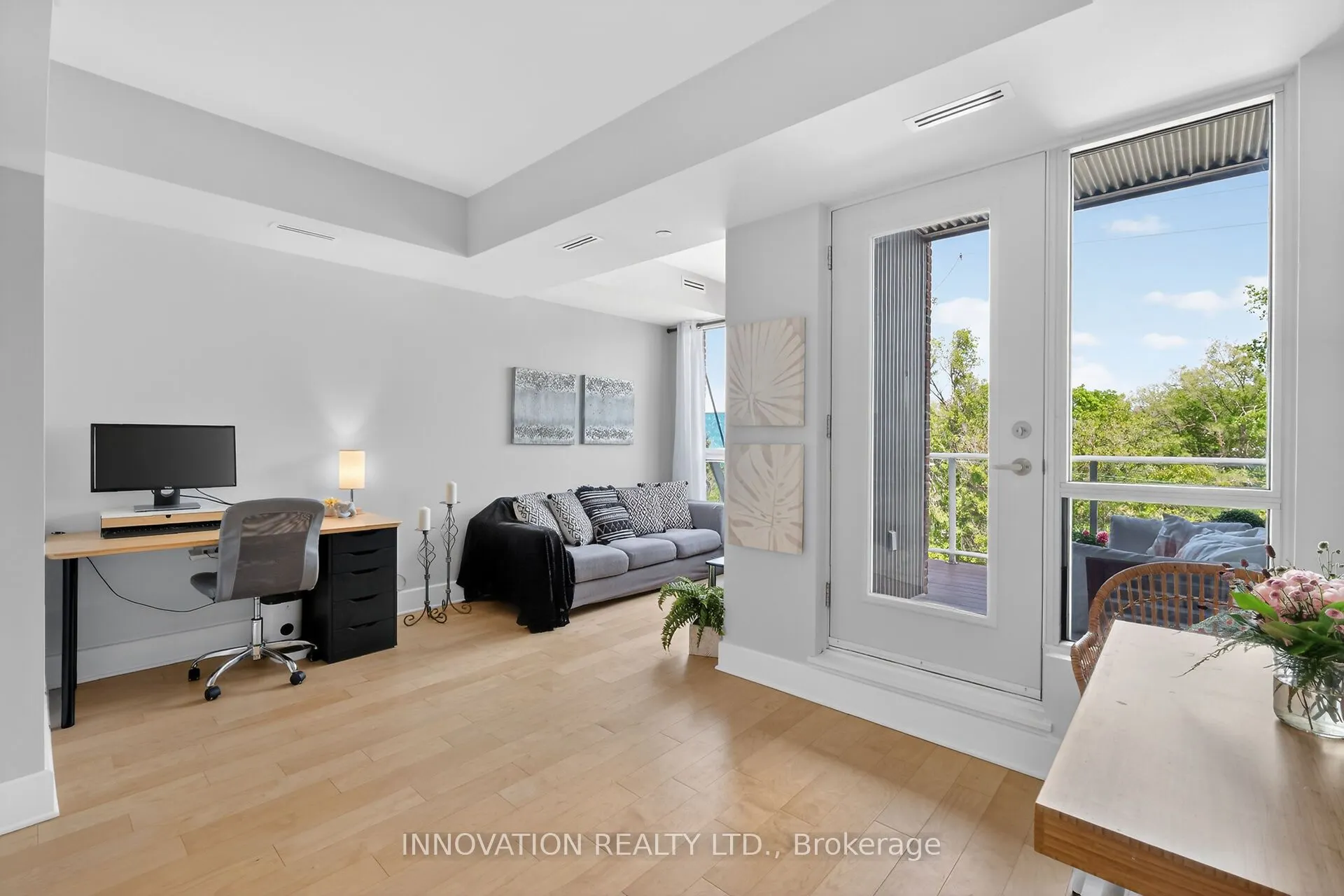 390 Booth Street #307