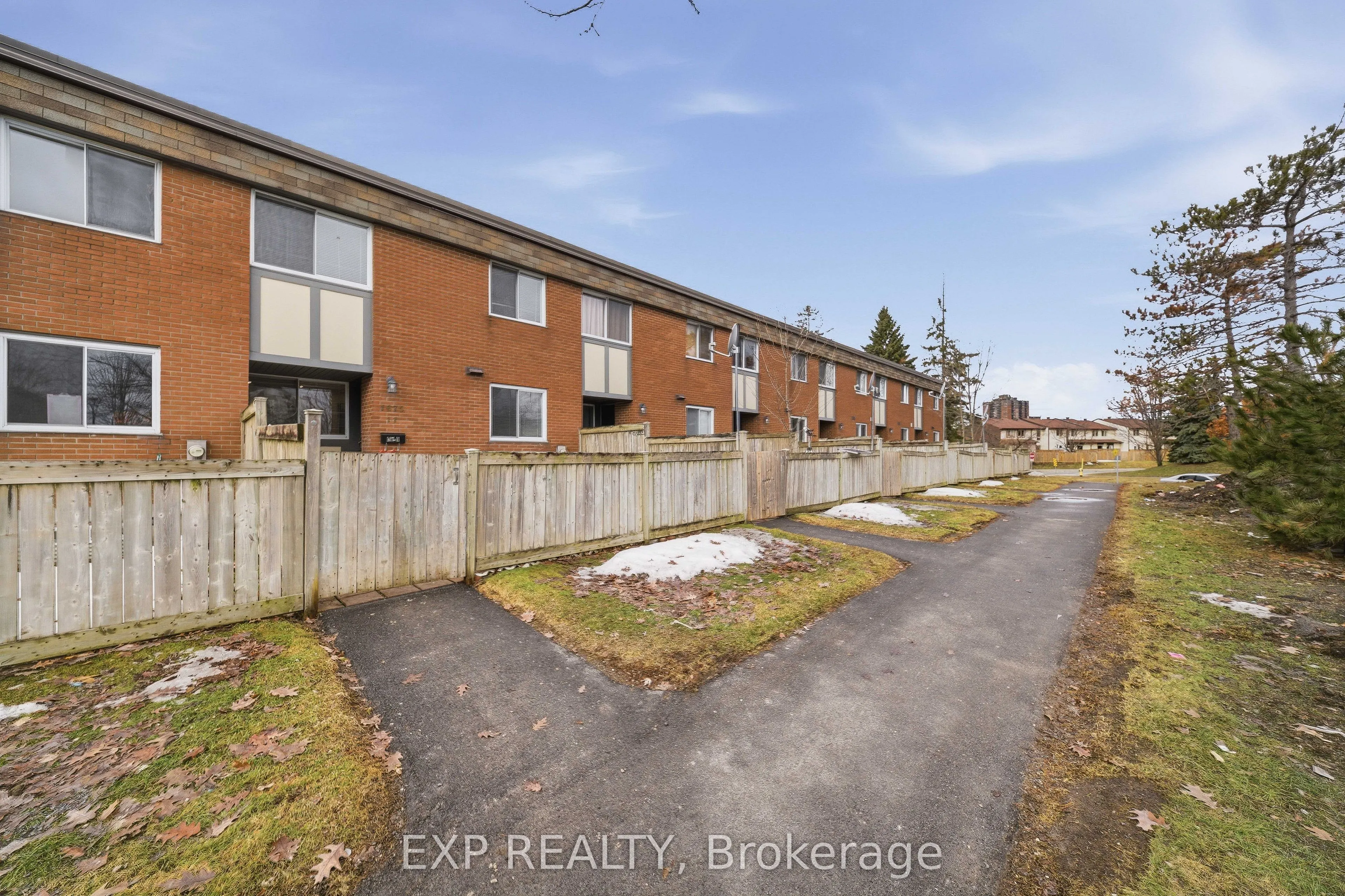 1675 Heatherington Road #11