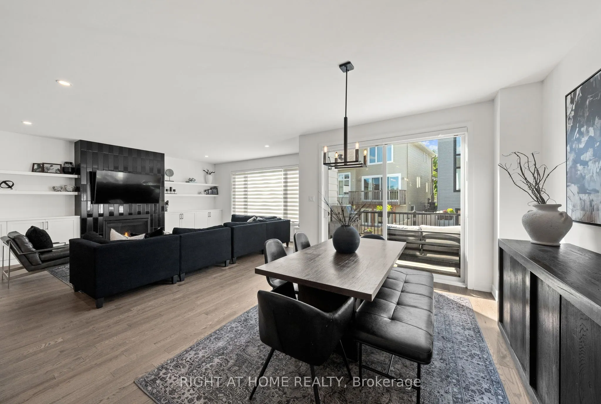 252 KETCHIKAN Crescent