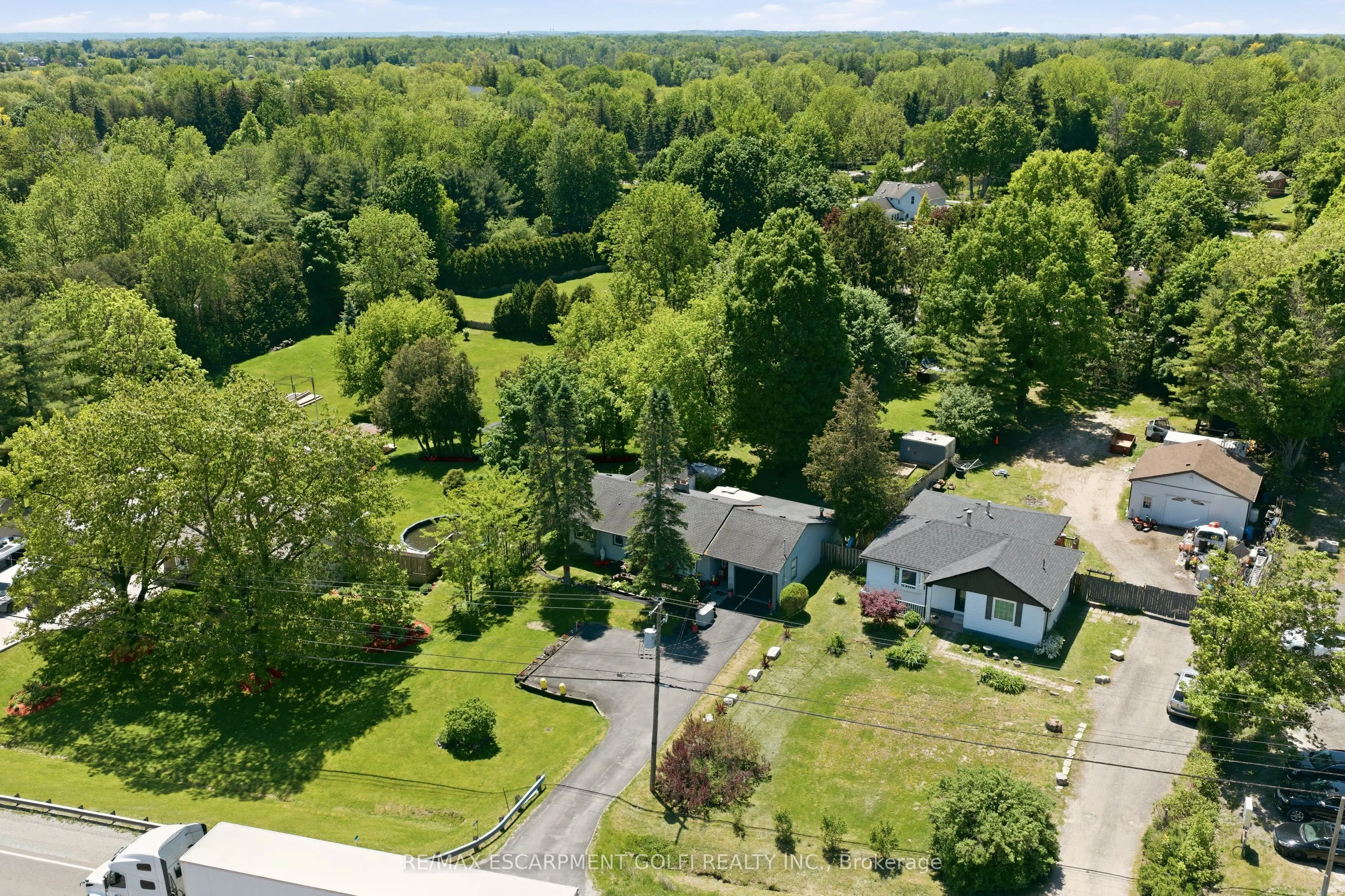 925 HIGHWAY 6 N
