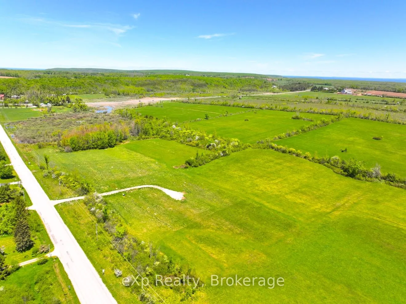 618129 Grey Road 18