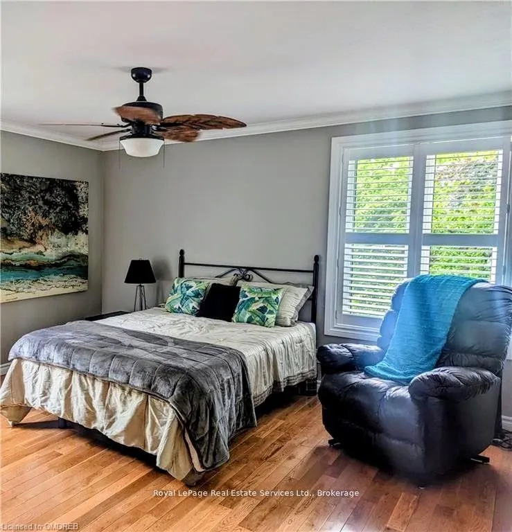 184 Dundas Street E #Upper Level (Only)