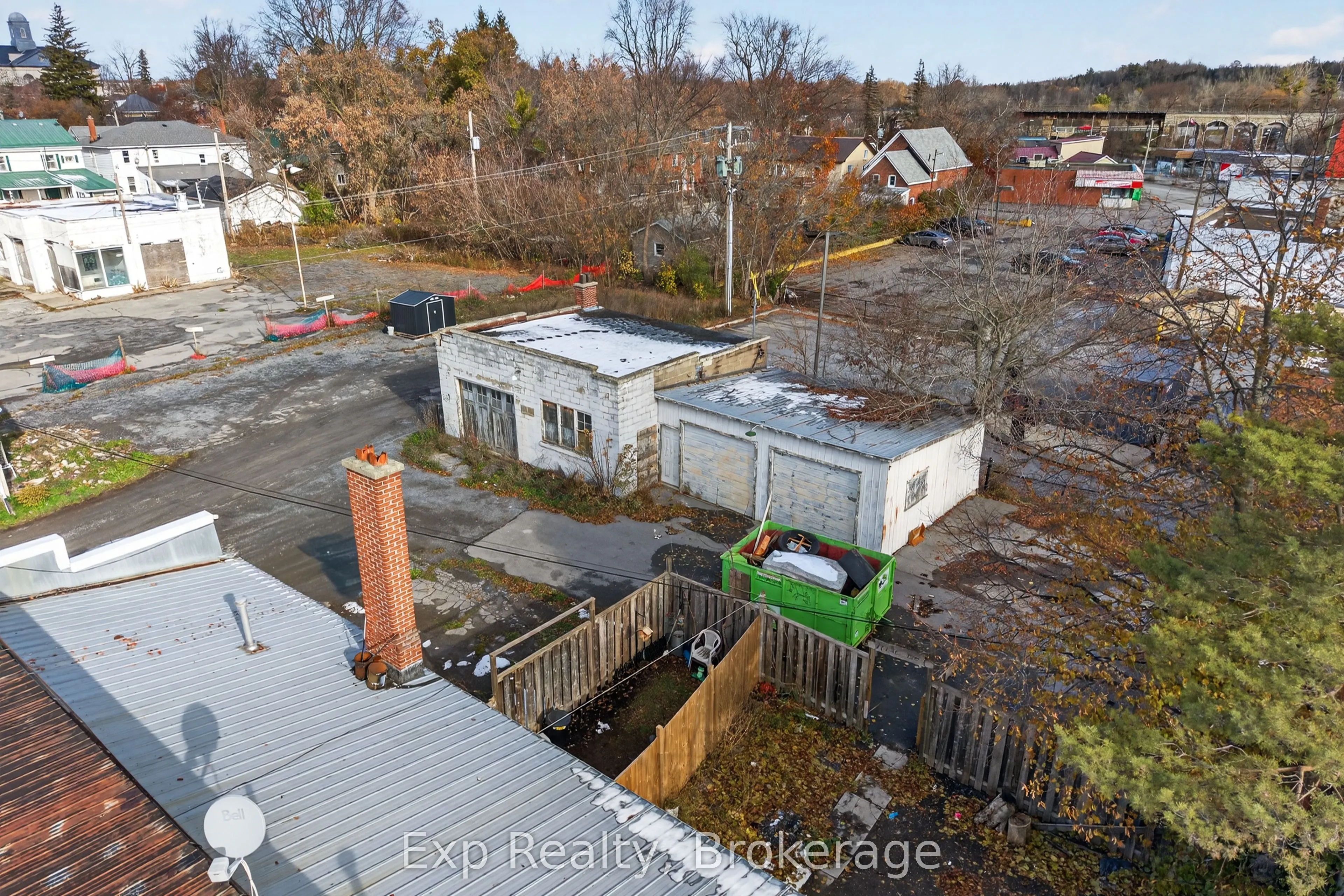 113 East Street E