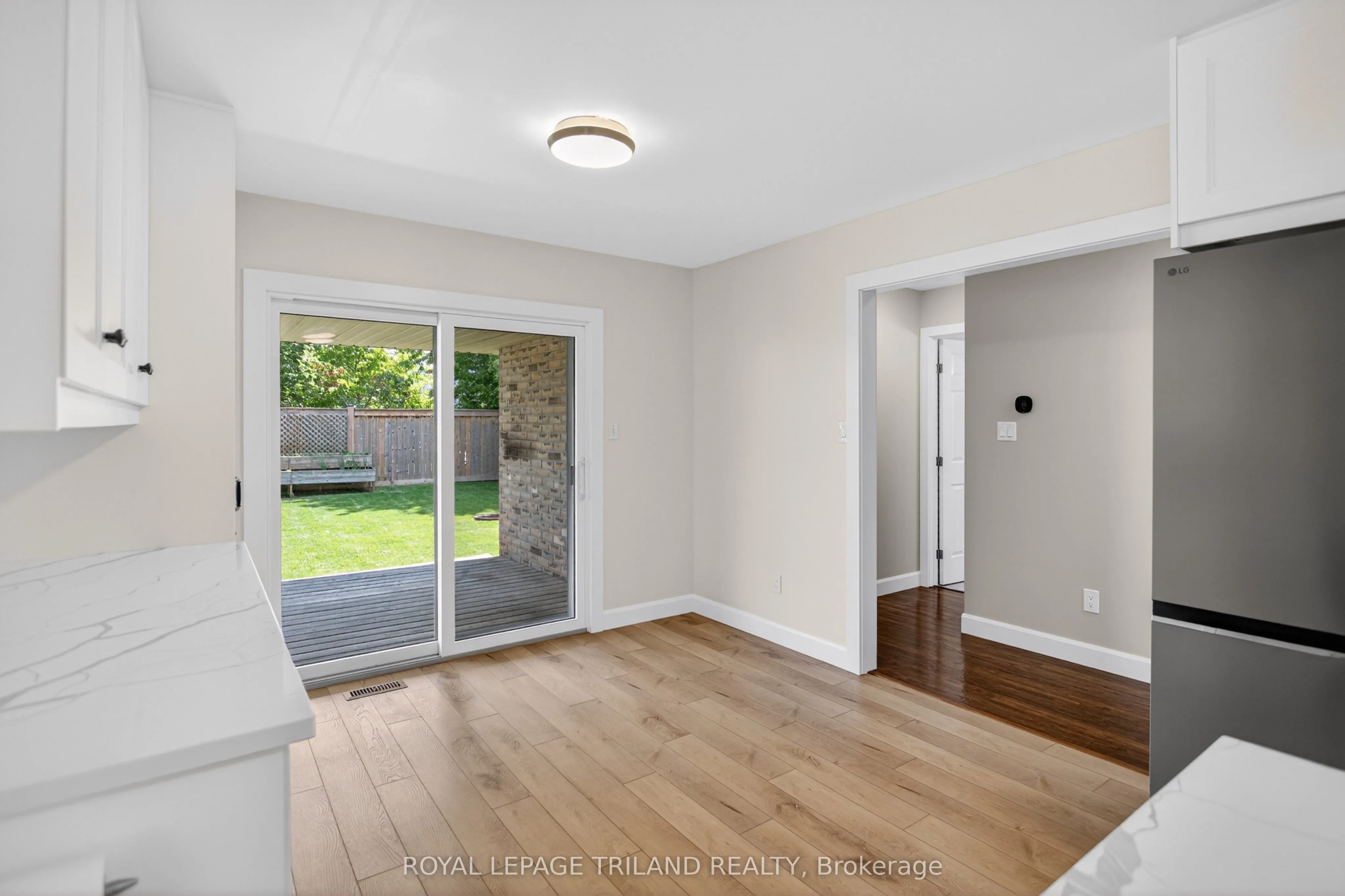 48 Cottonwood Drive
