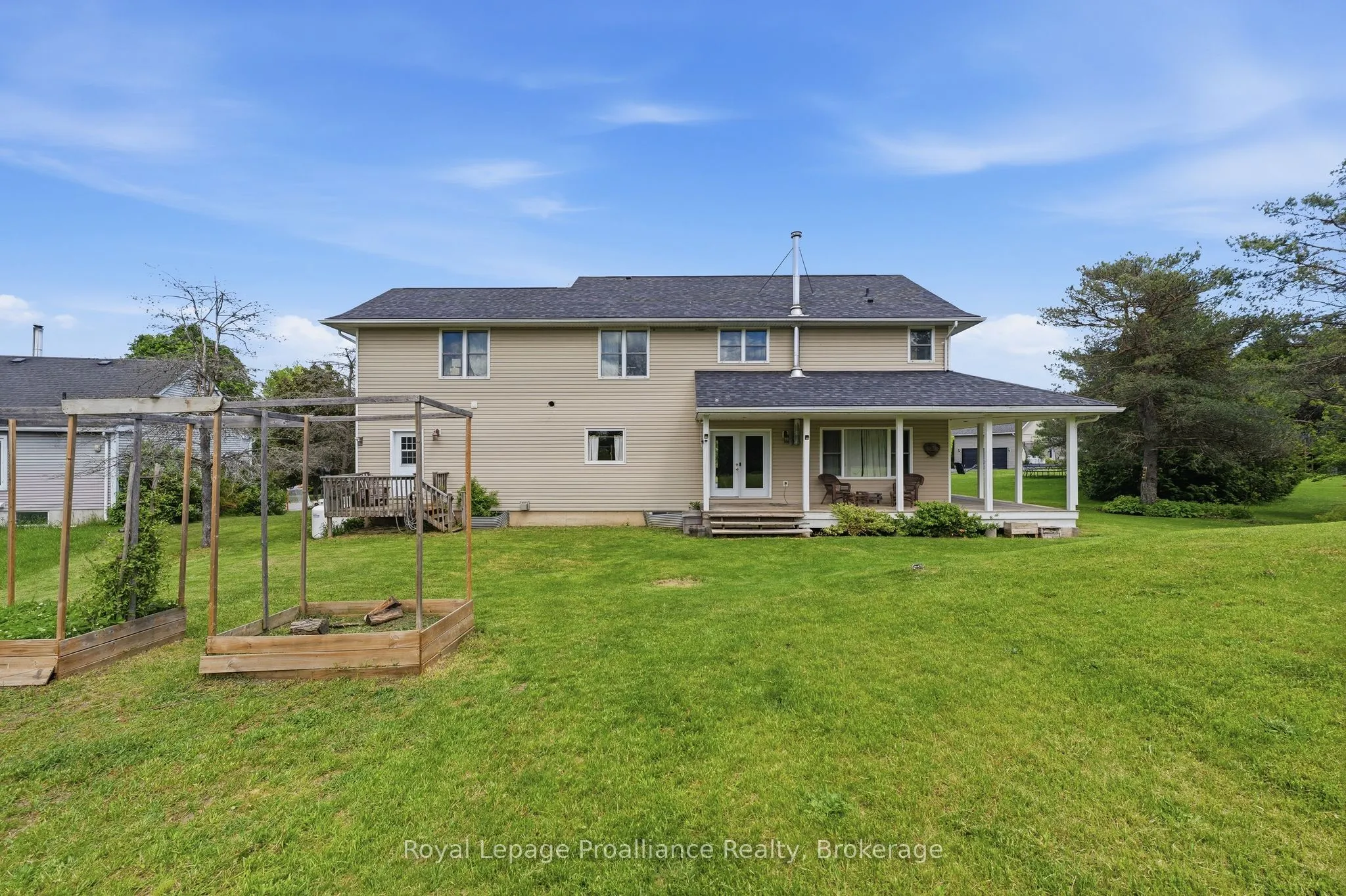 3937 Larose Crescent