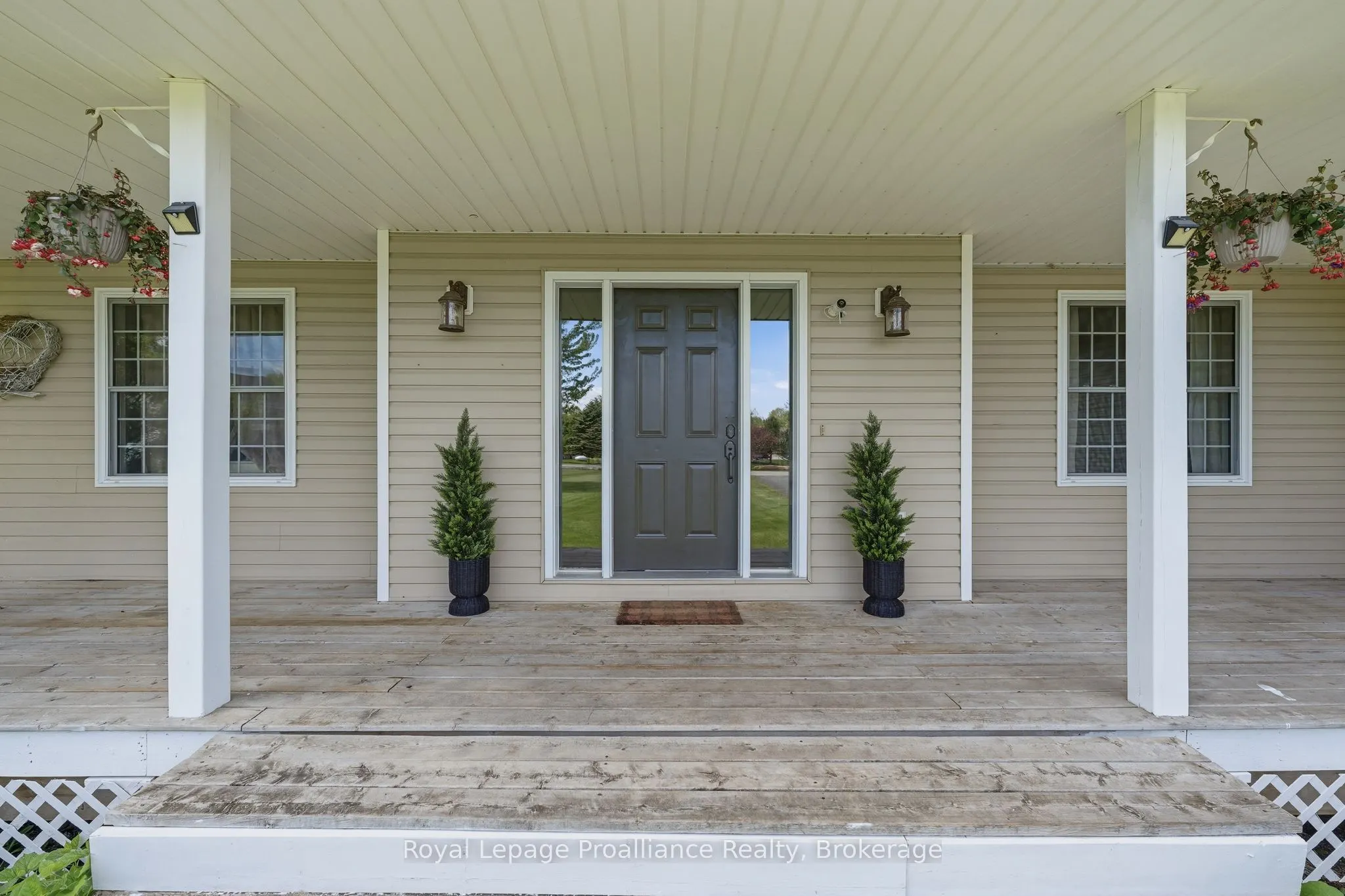 3937 Larose Crescent