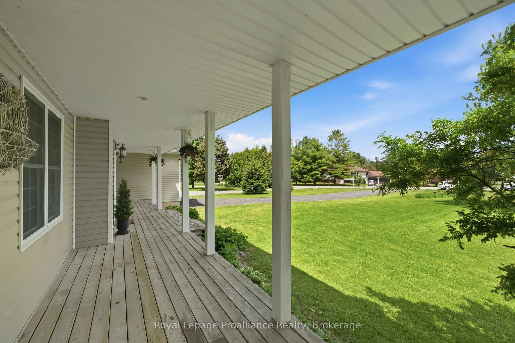 3937 Larose Crescent