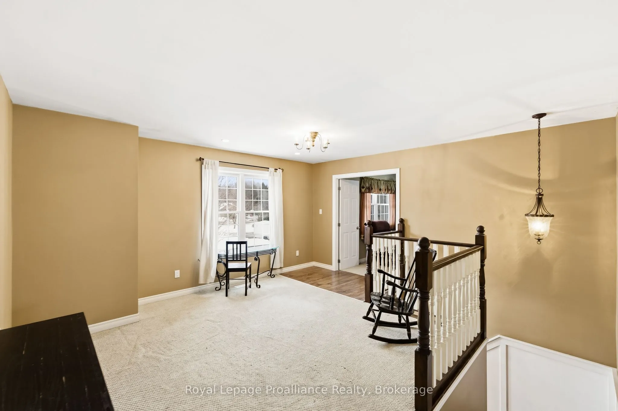 3937 Larose Crescent