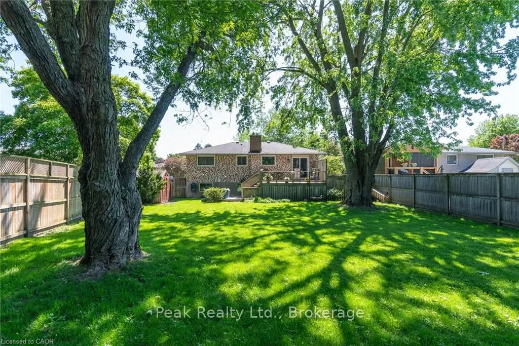 18 Mayberry Place