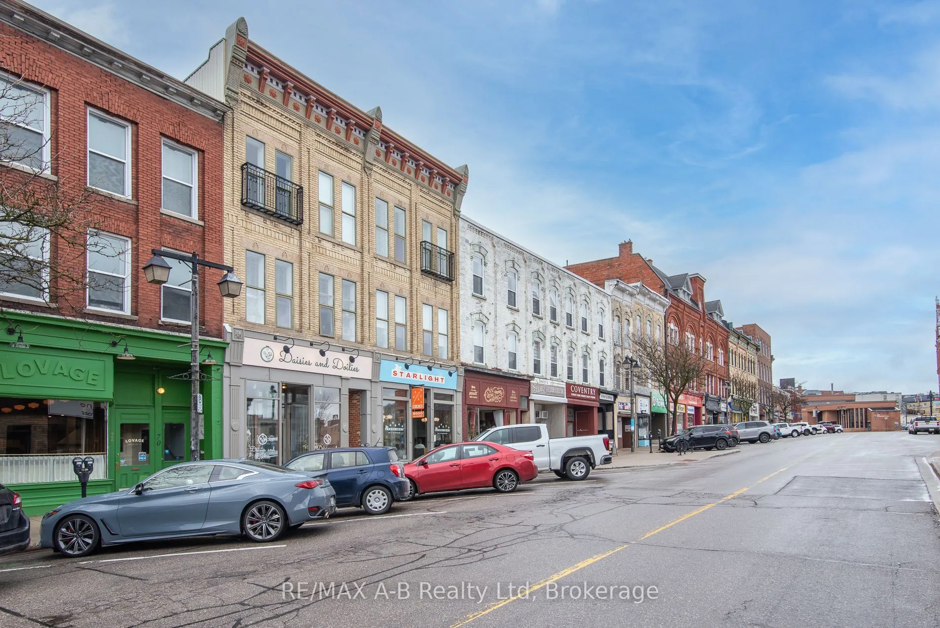 66 WELLINGTON Street ##201