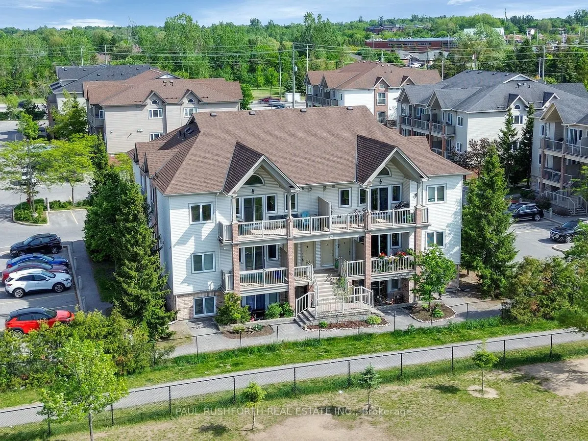 1105 Stittsville Main Street #F