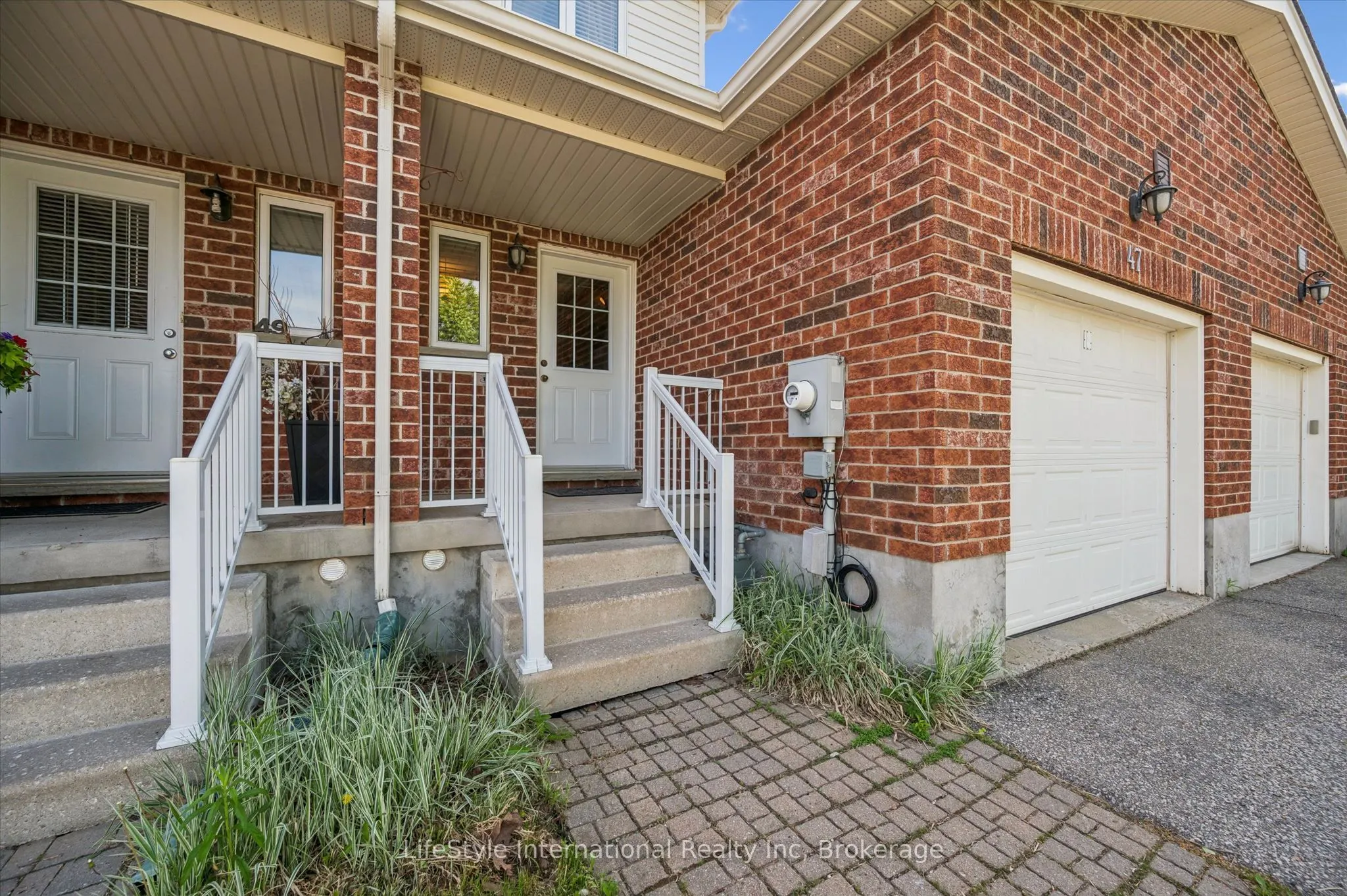 47 HASLER Crescent