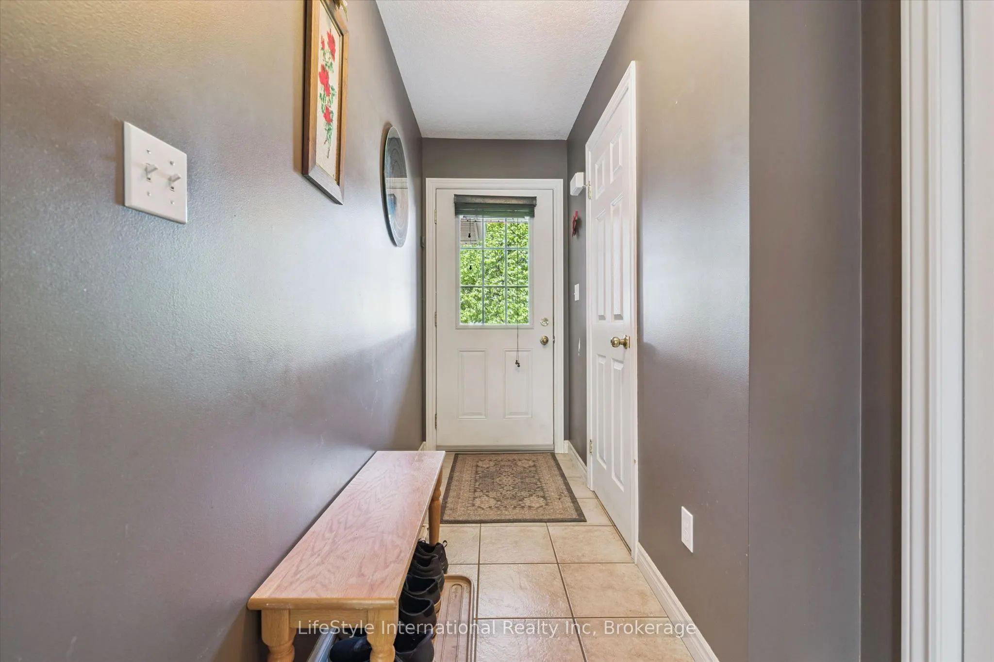 47 HASLER Crescent