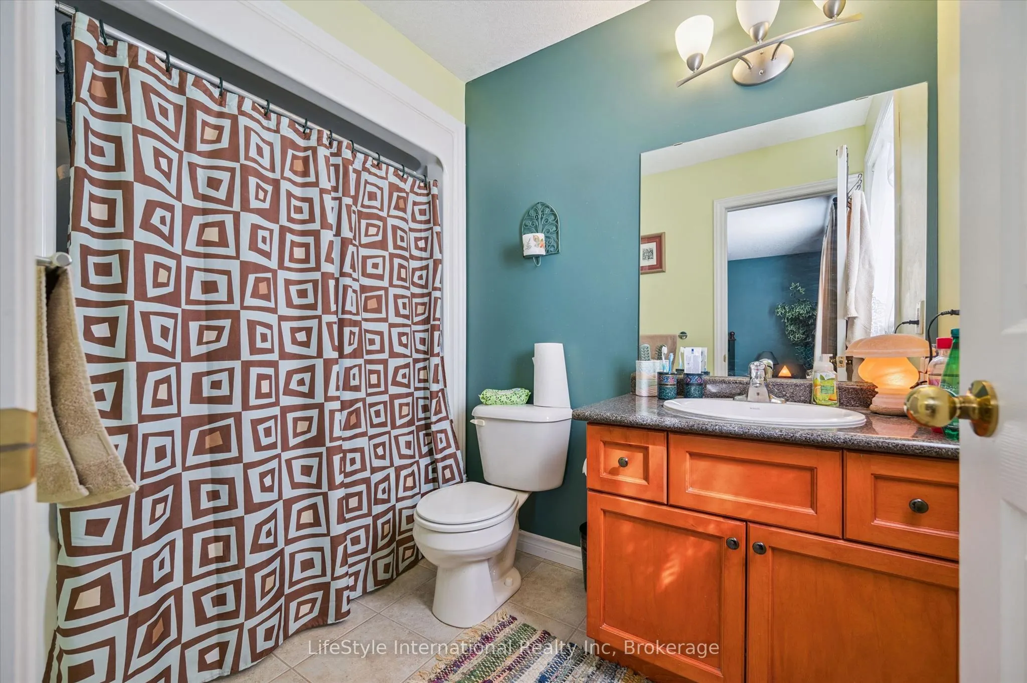 47 HASLER Crescent