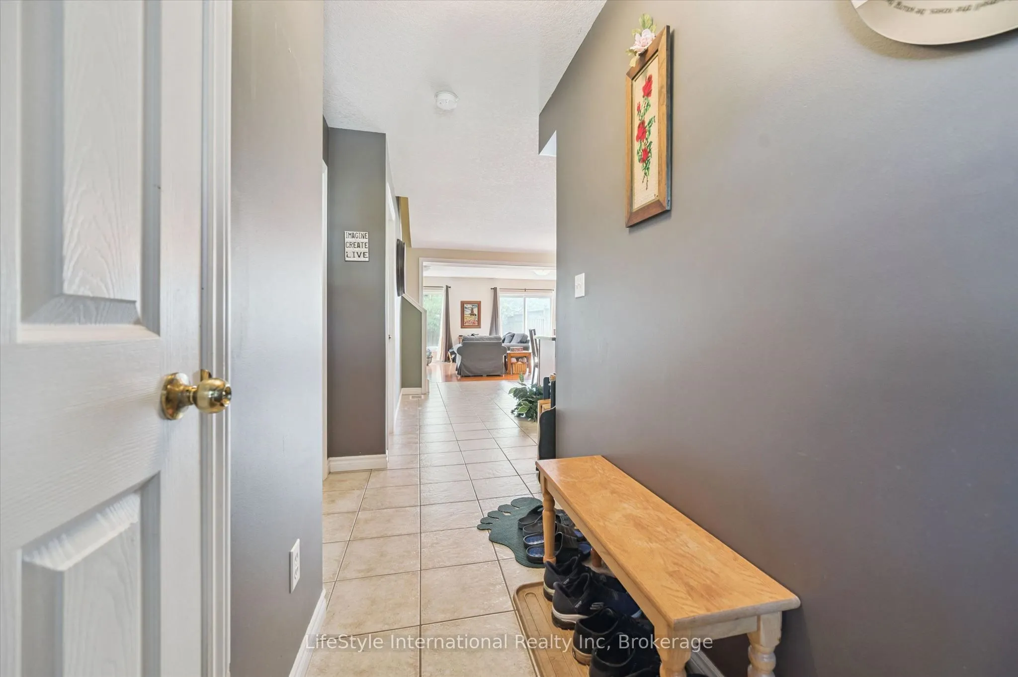 47 HASLER Crescent
