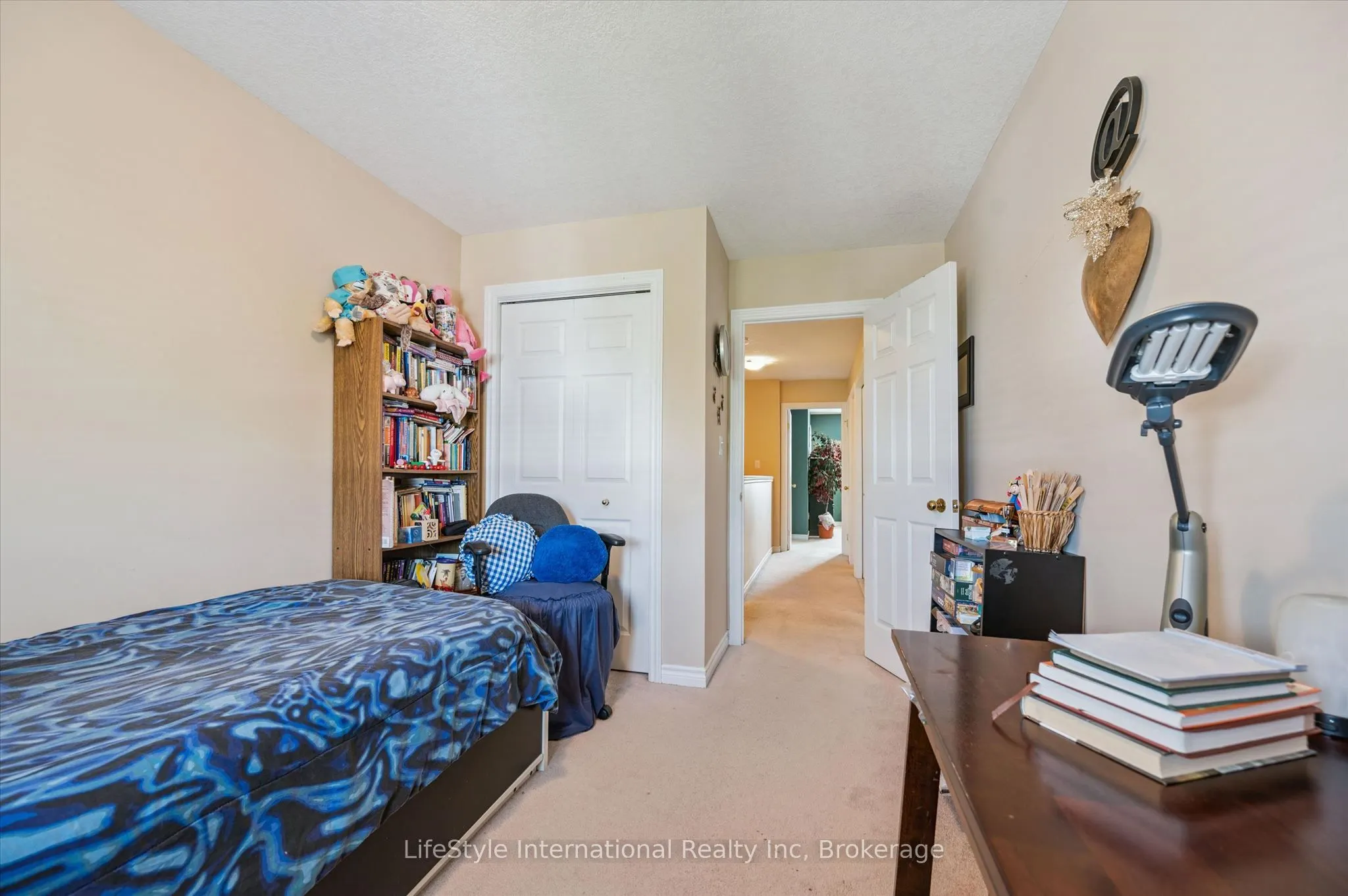 47 HASLER Crescent