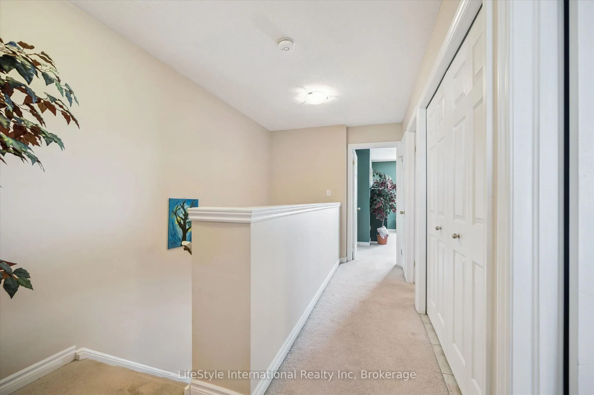 47 HASLER Crescent