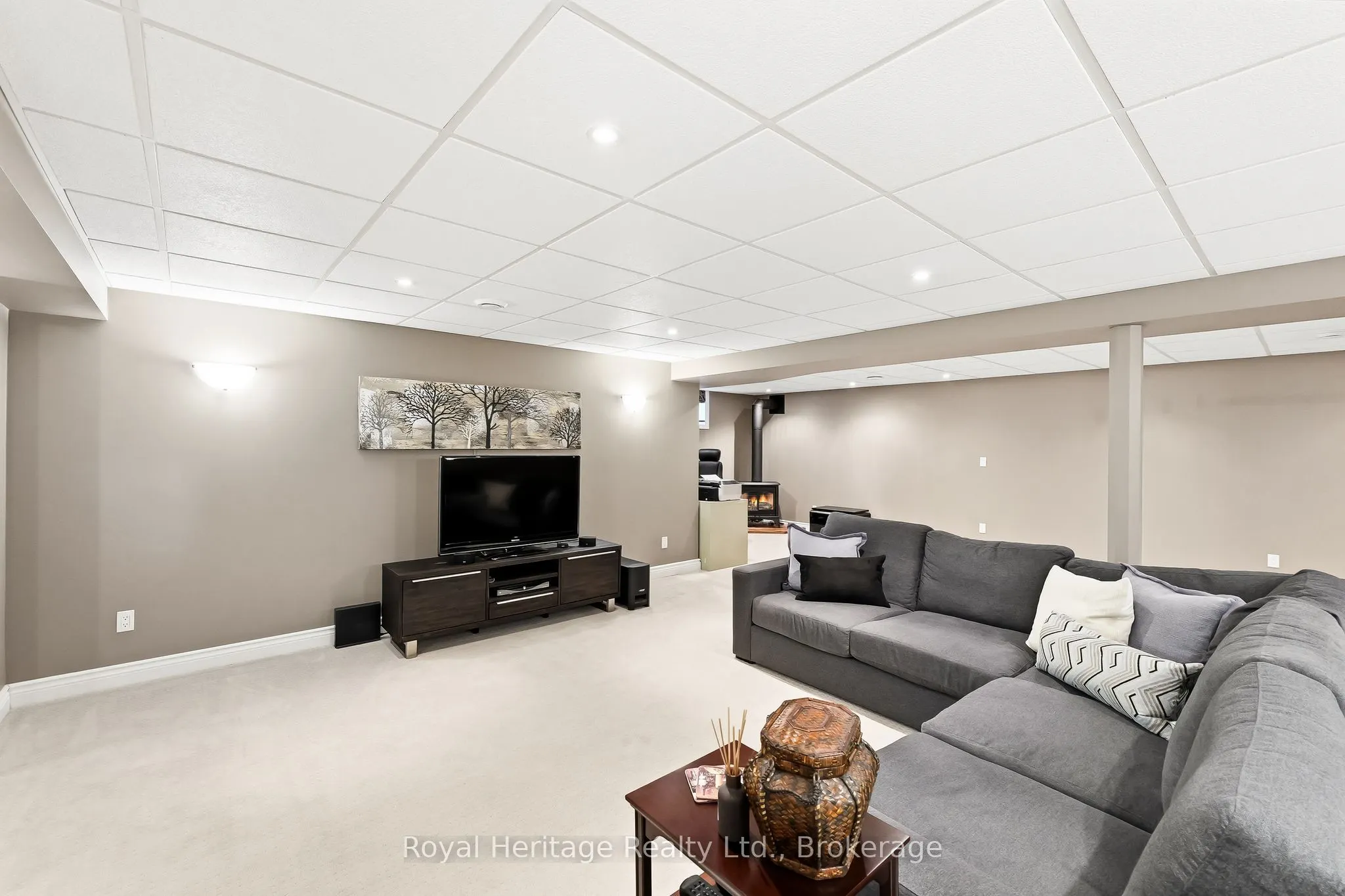 2 Cortland Way