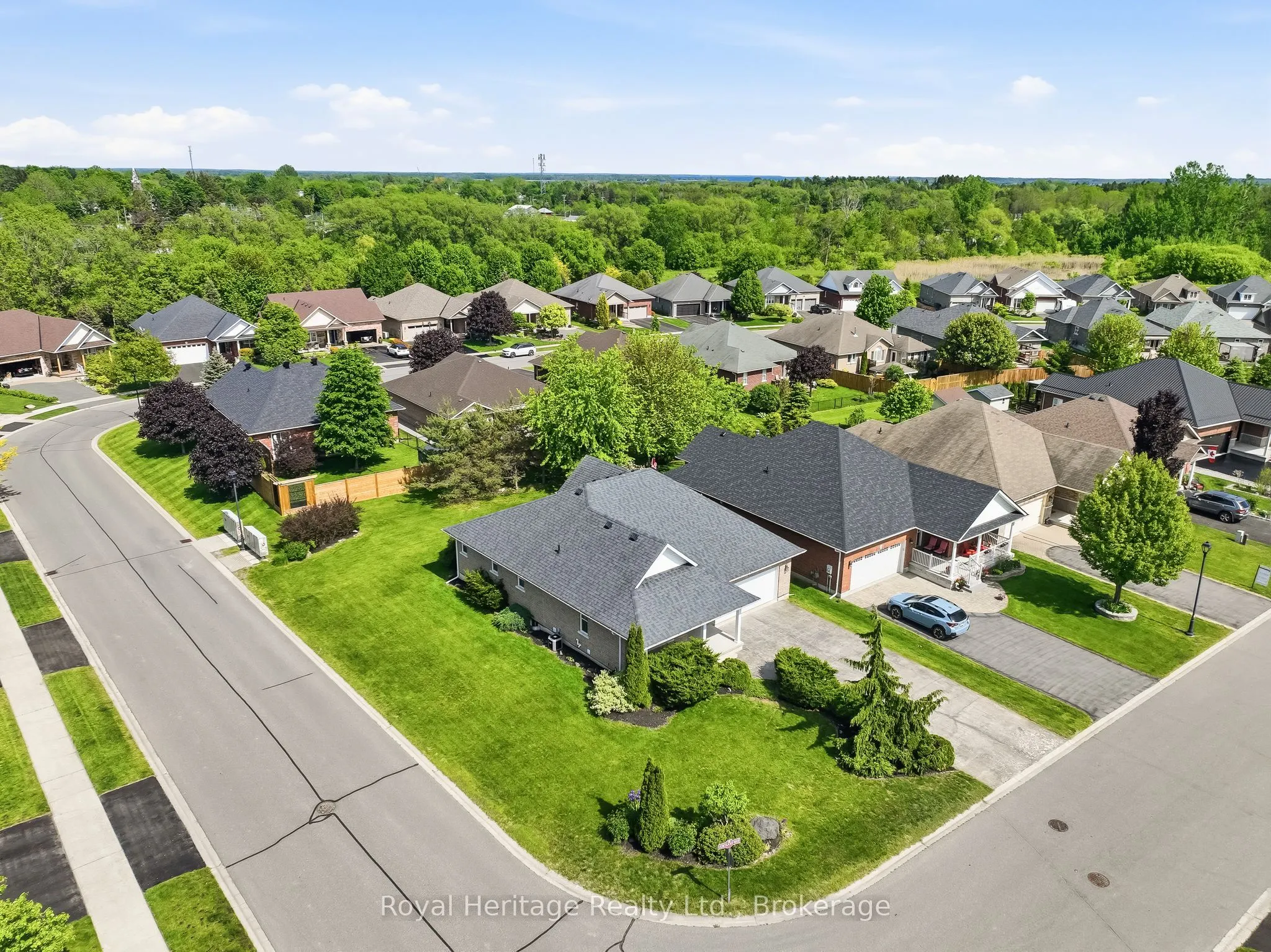 2 Cortland Way