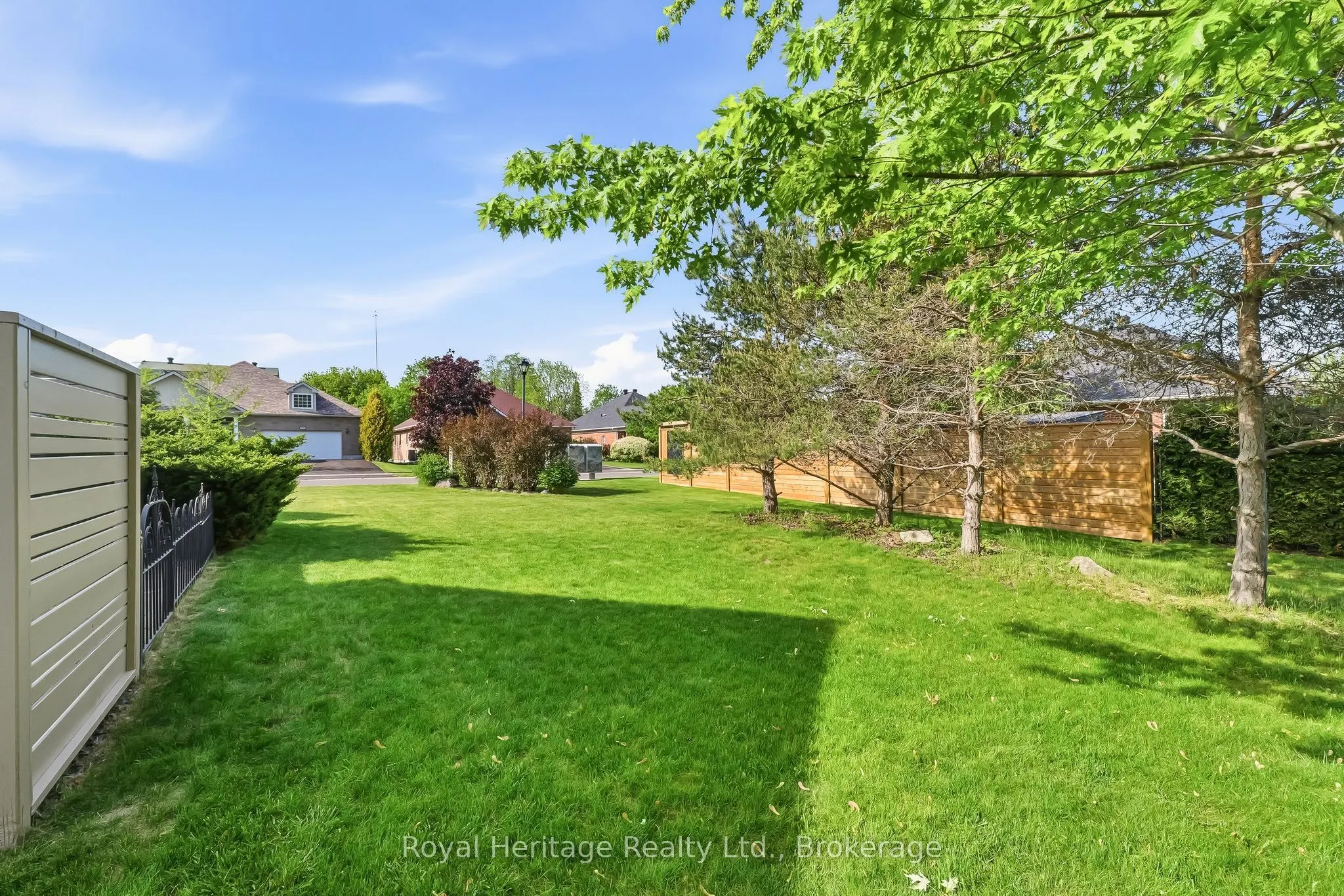 2 Cortland Way