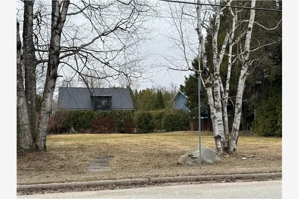 160 Huron Street S