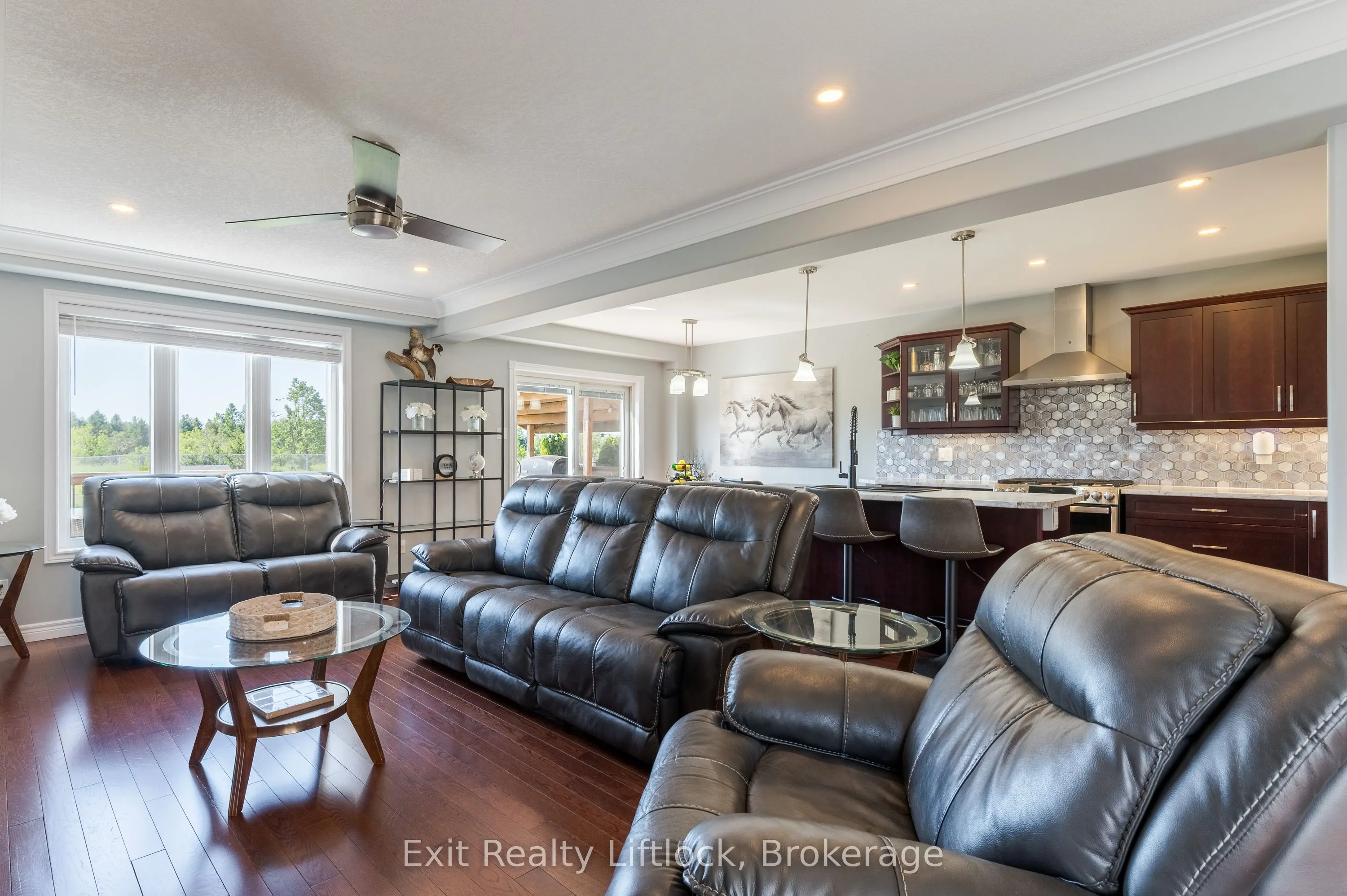 11 Darrell Drain Crescent