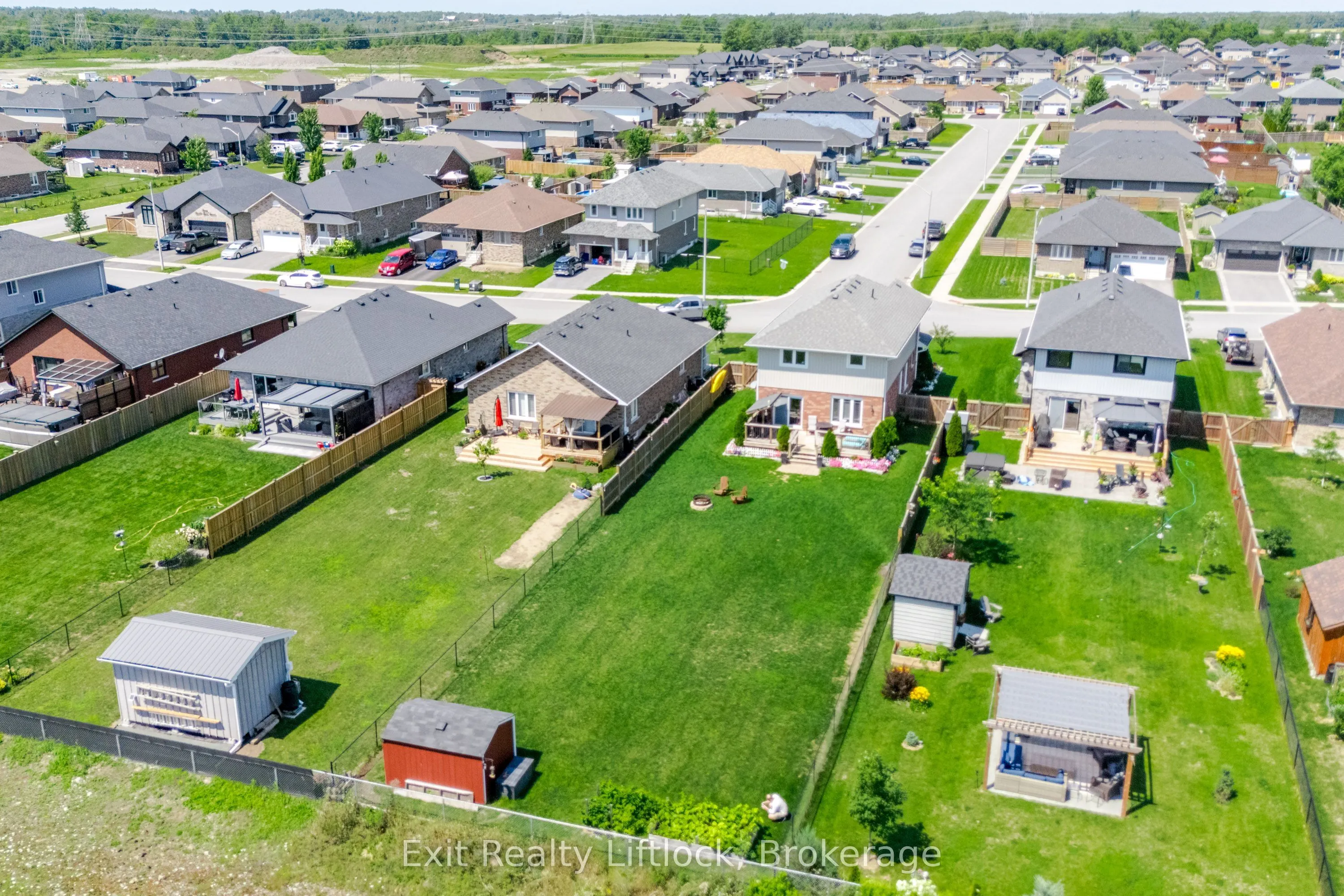 11 Darrell Drain Crescent