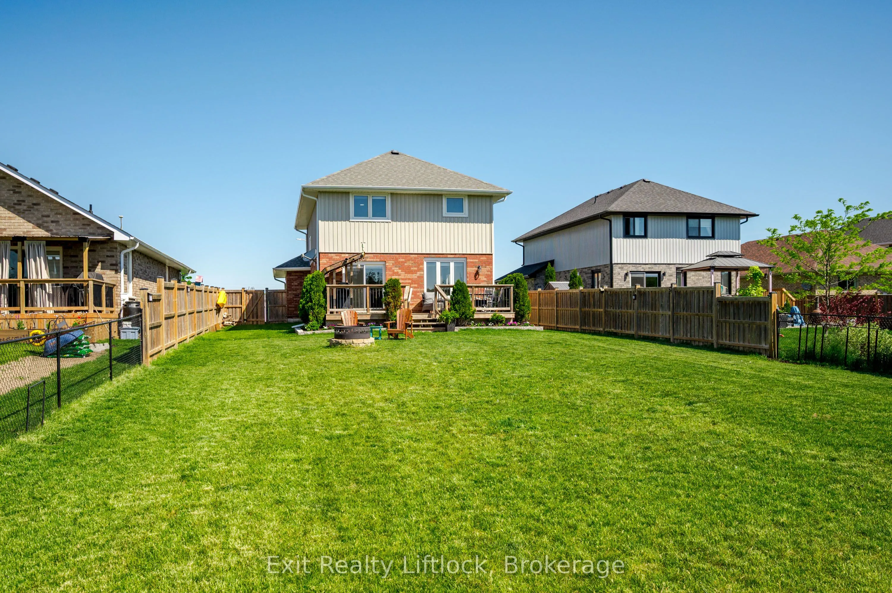 11 Darrell Drain Crescent