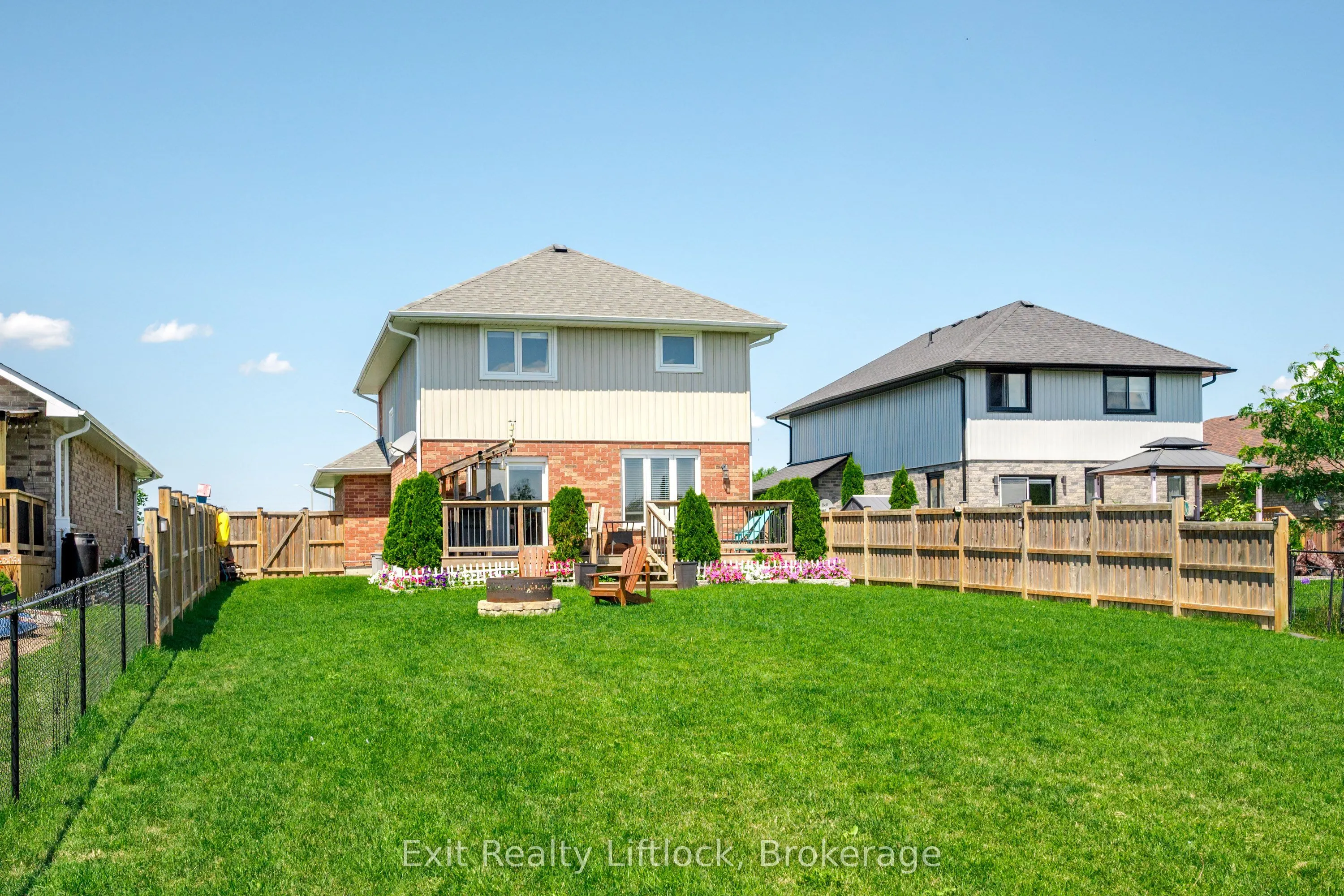 11 Darrell Drain Crescent