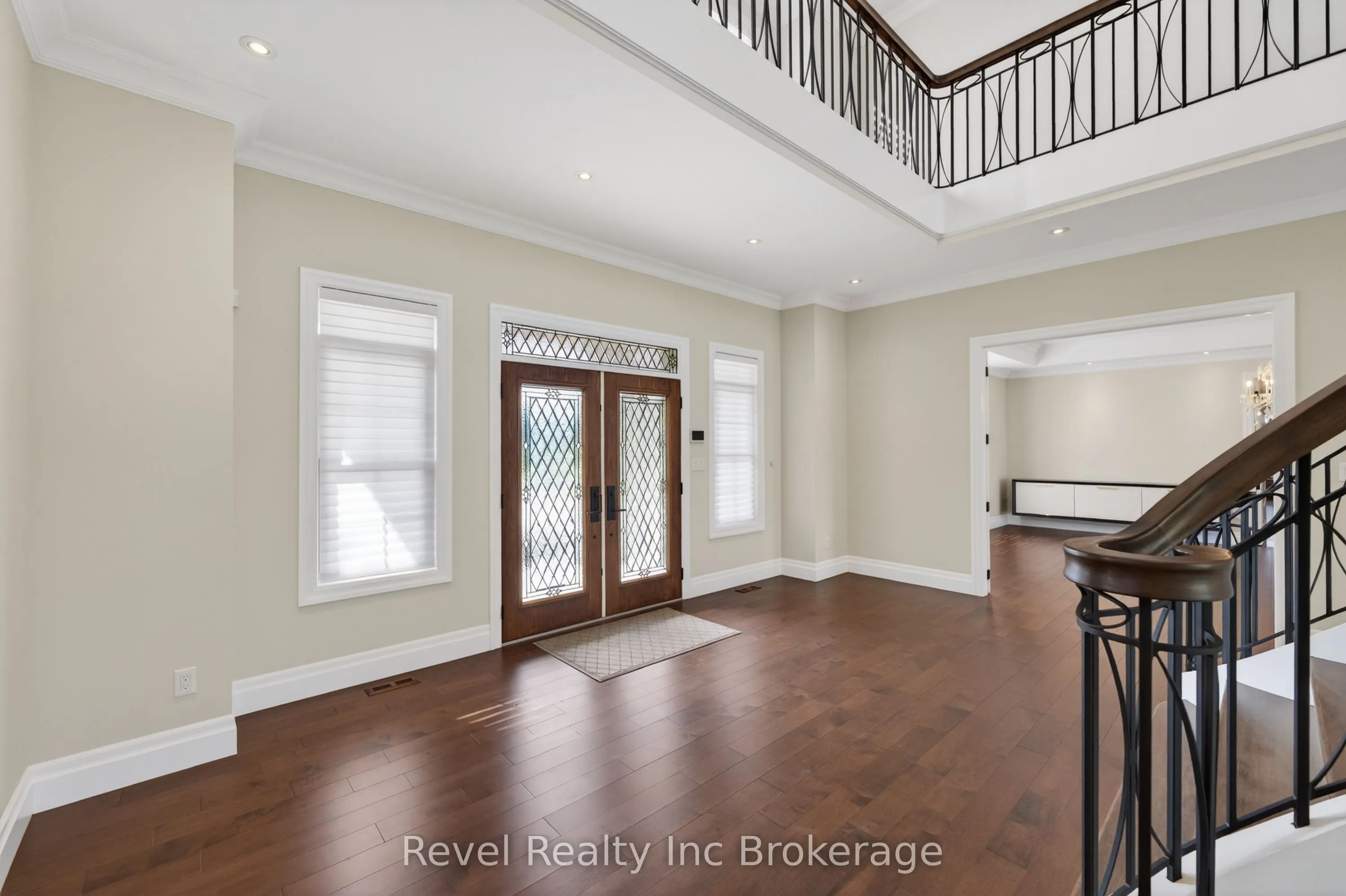241 Tamarack Boulevard
