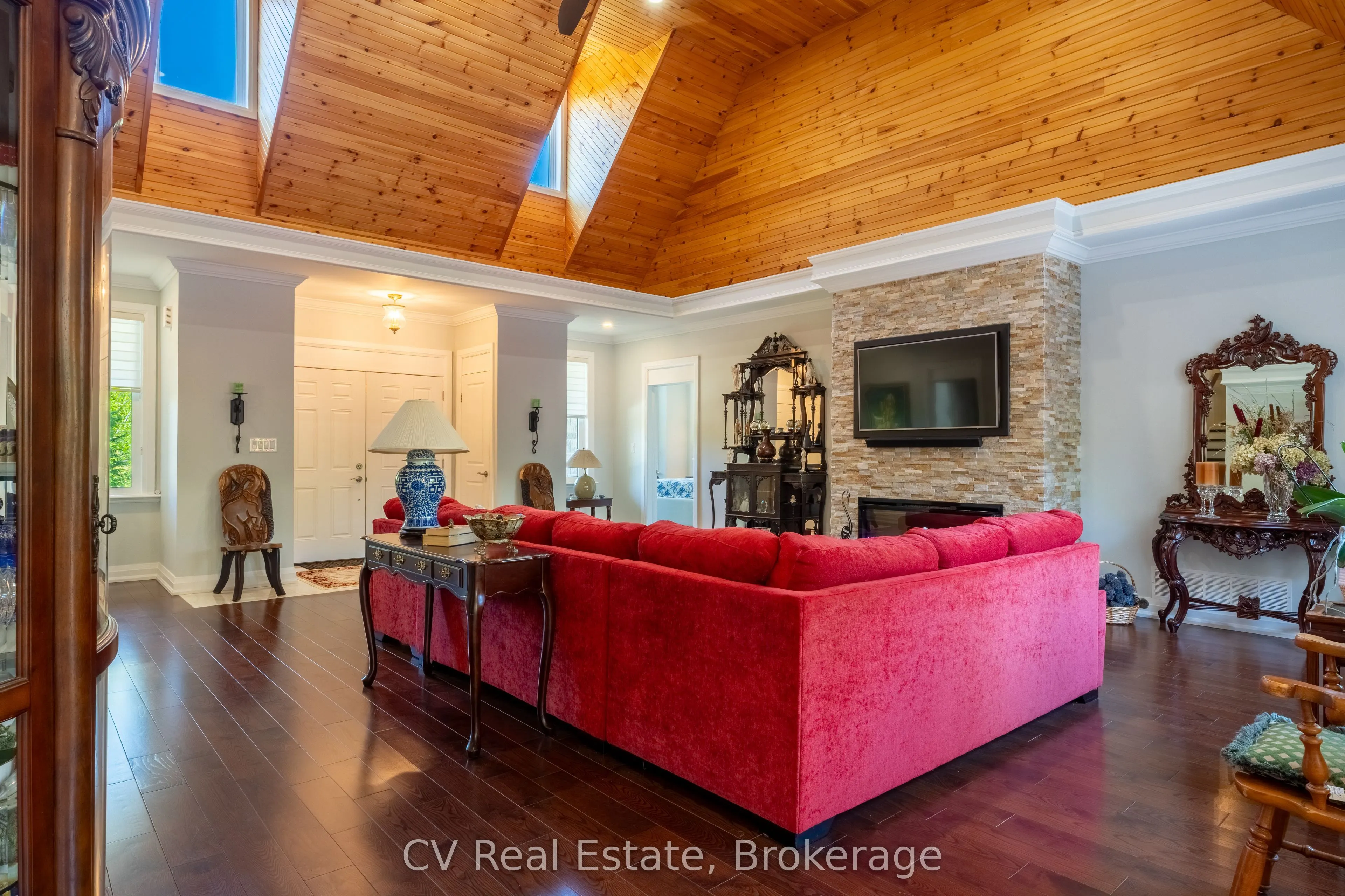 180 St. Edmunds Crescent
