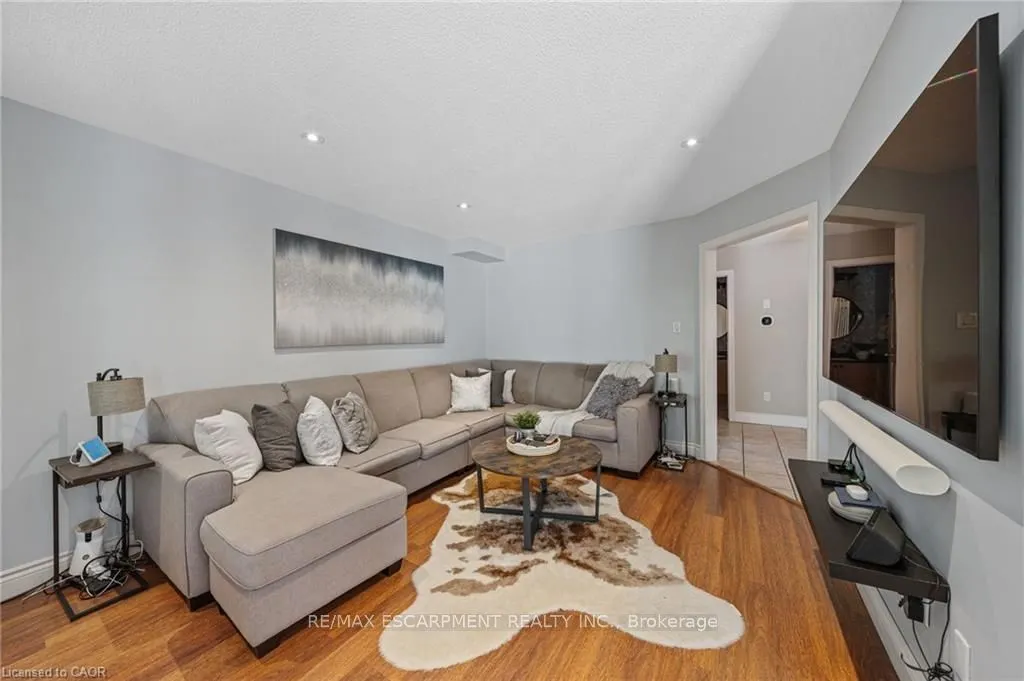 6 Scottswood Lane