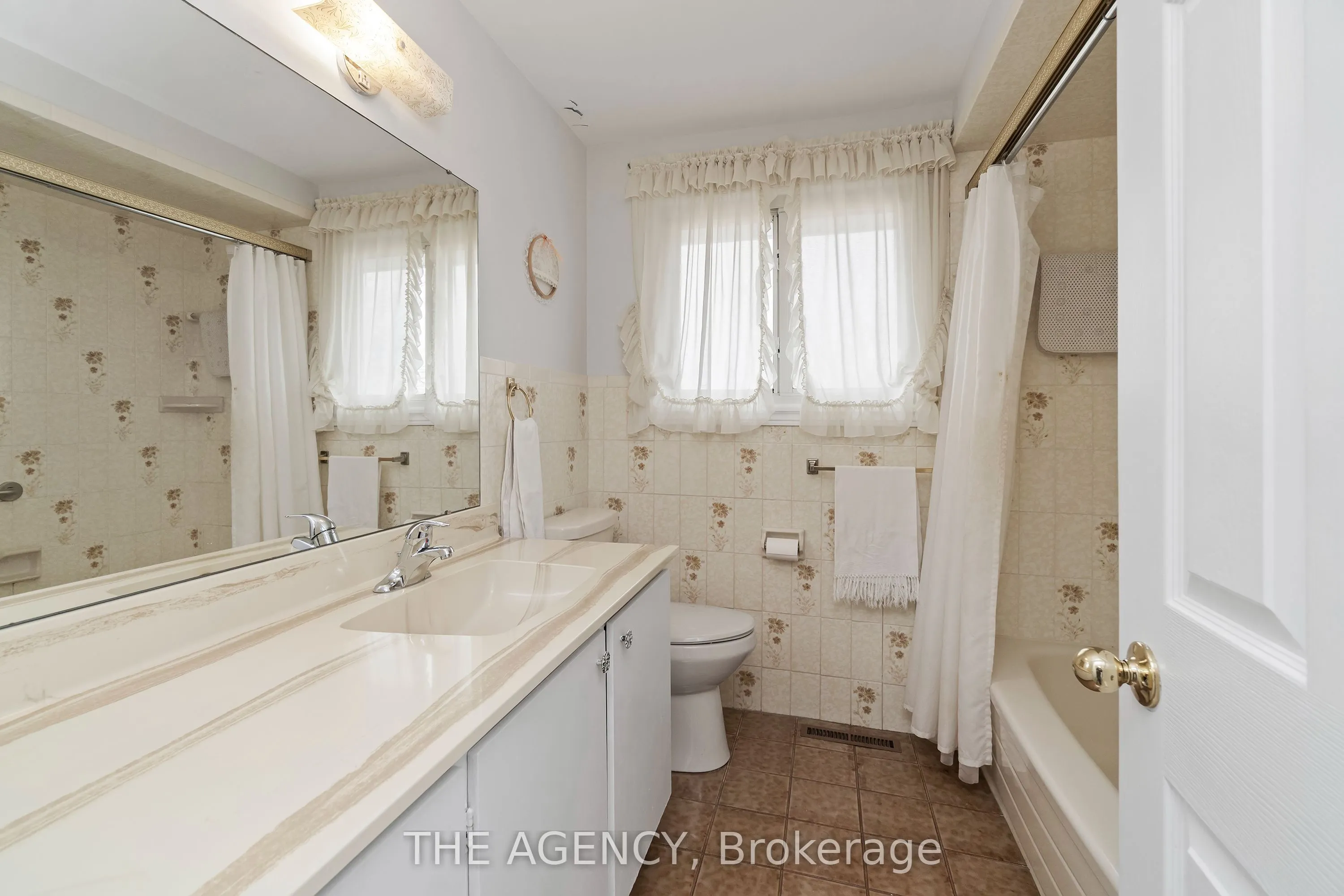 36 Buckingham Drive