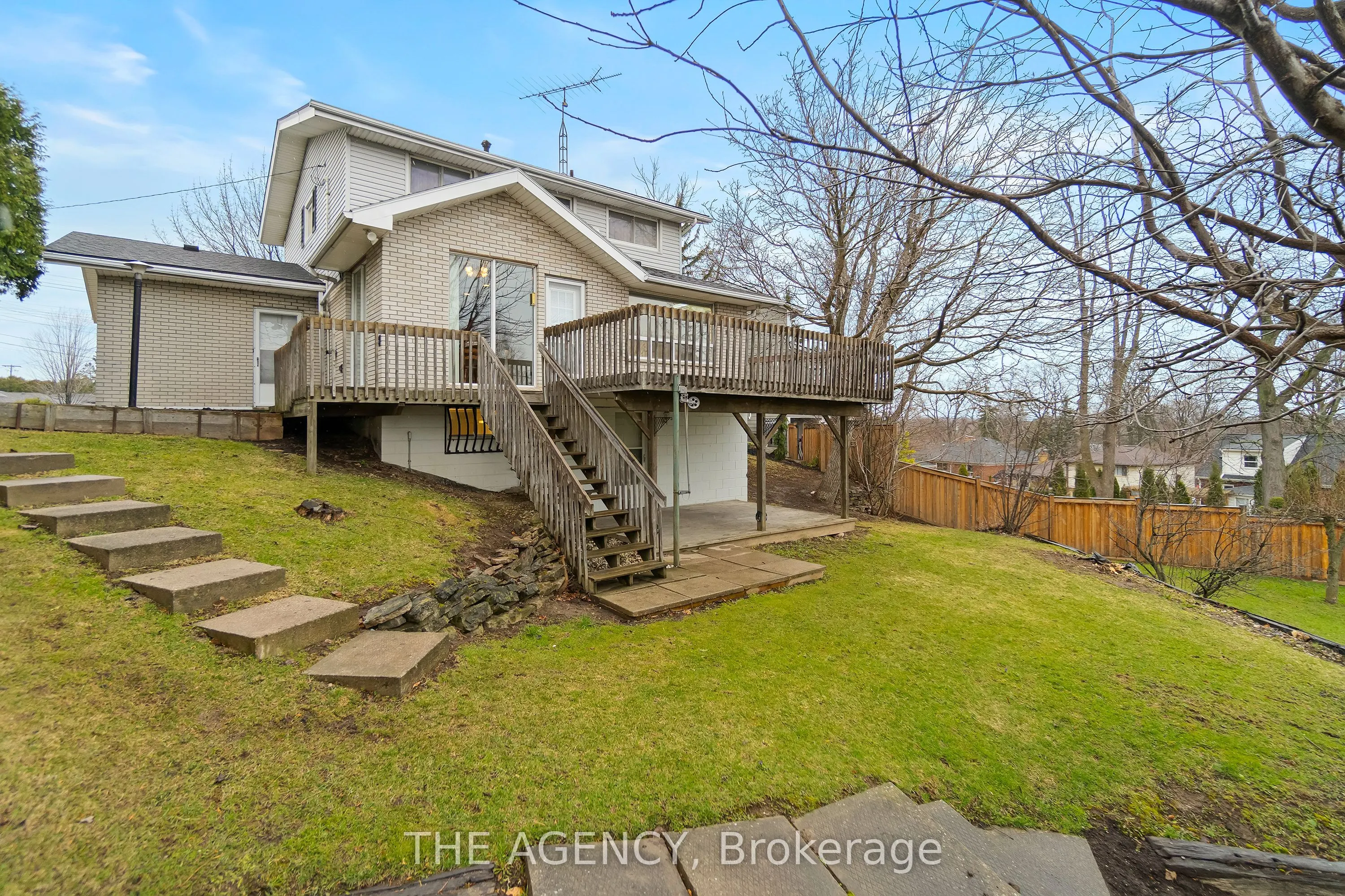 36 Buckingham Drive