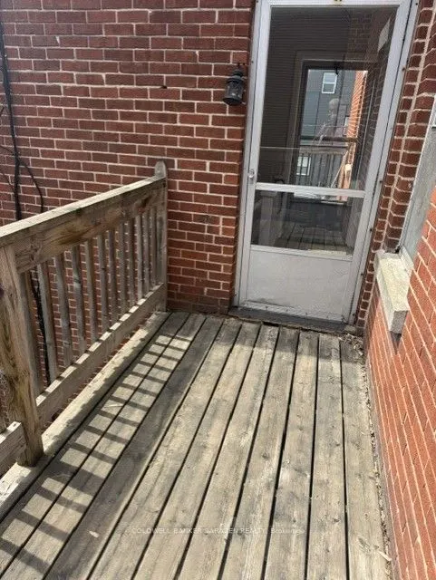 314 Somerset Street E