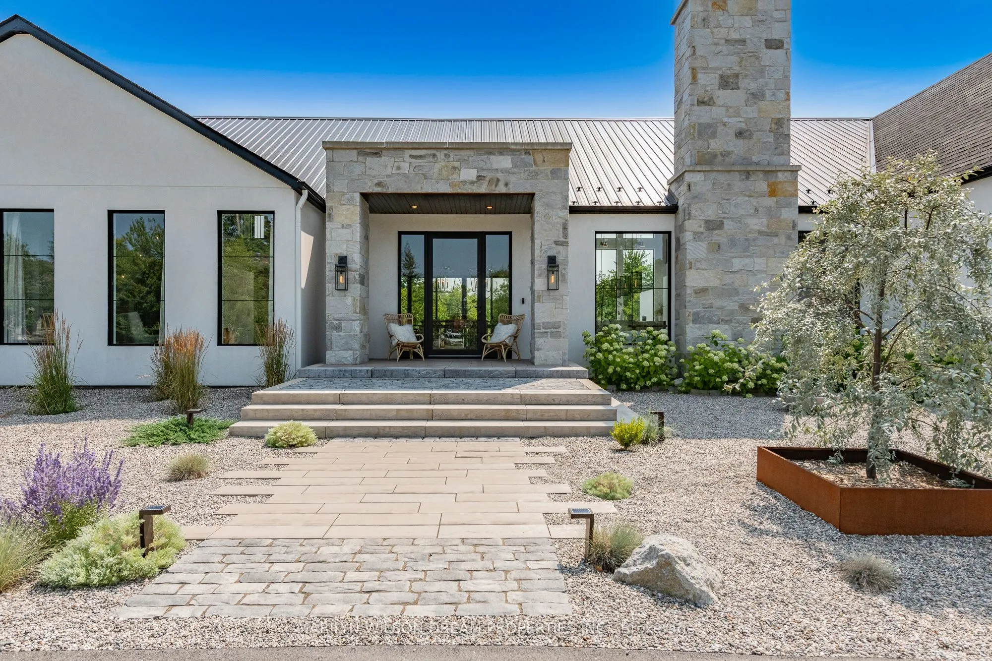 6109 Knights Drive