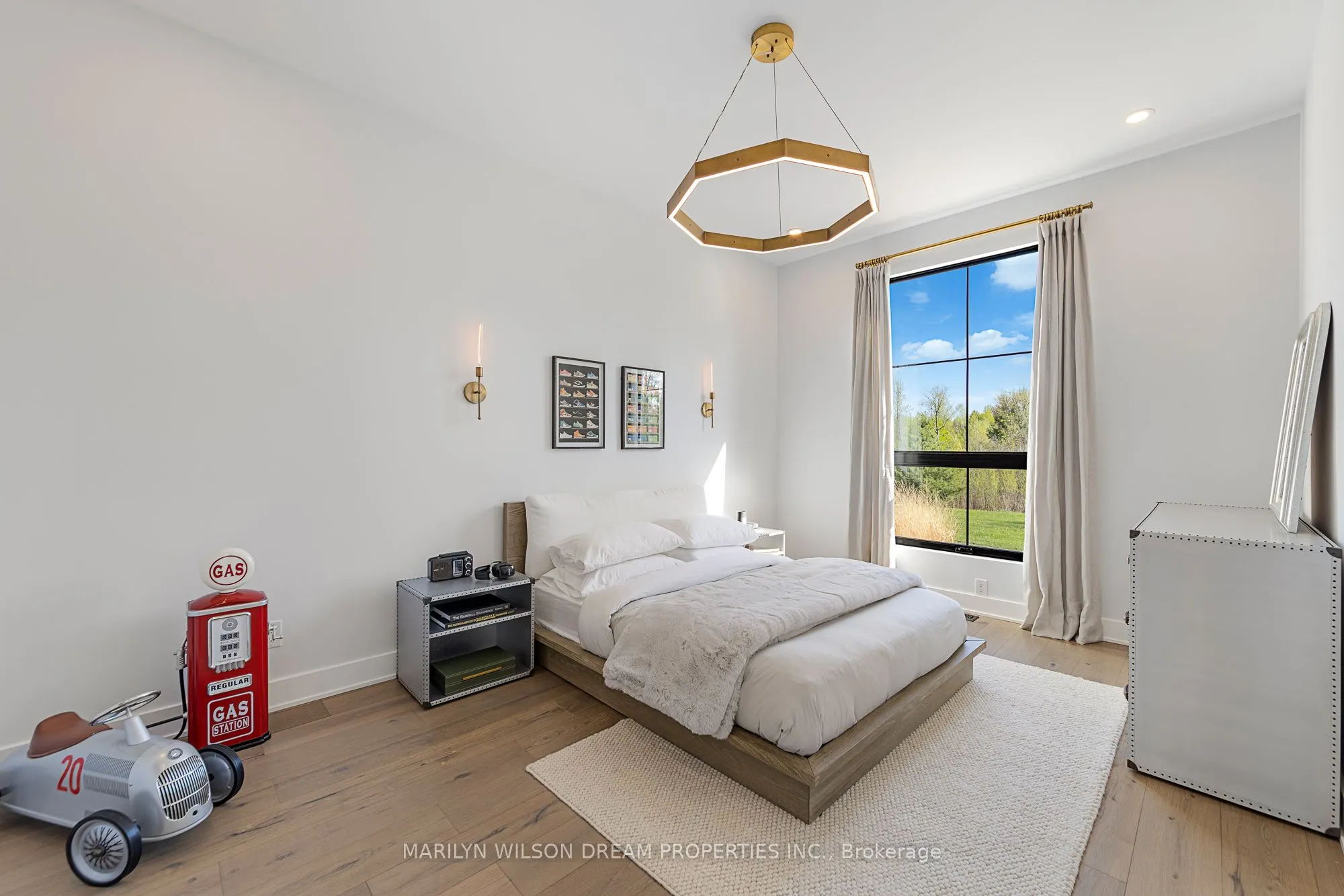 6109 Knights Drive