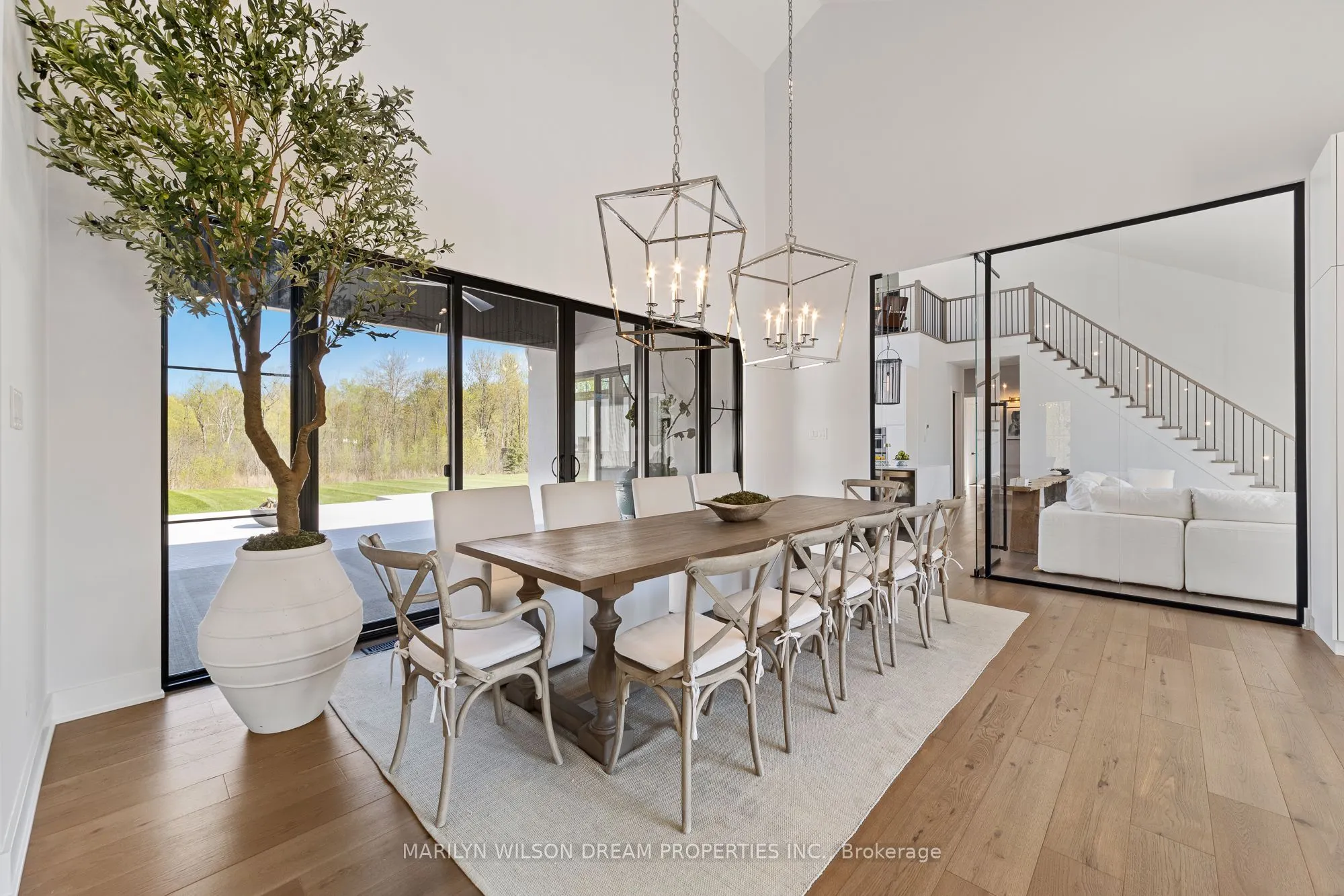 6109 Knights Drive