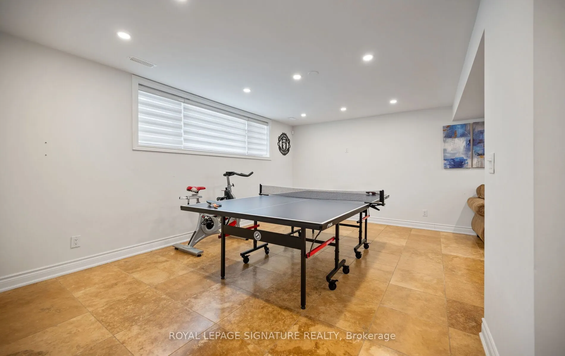 17 Wendakee Drive