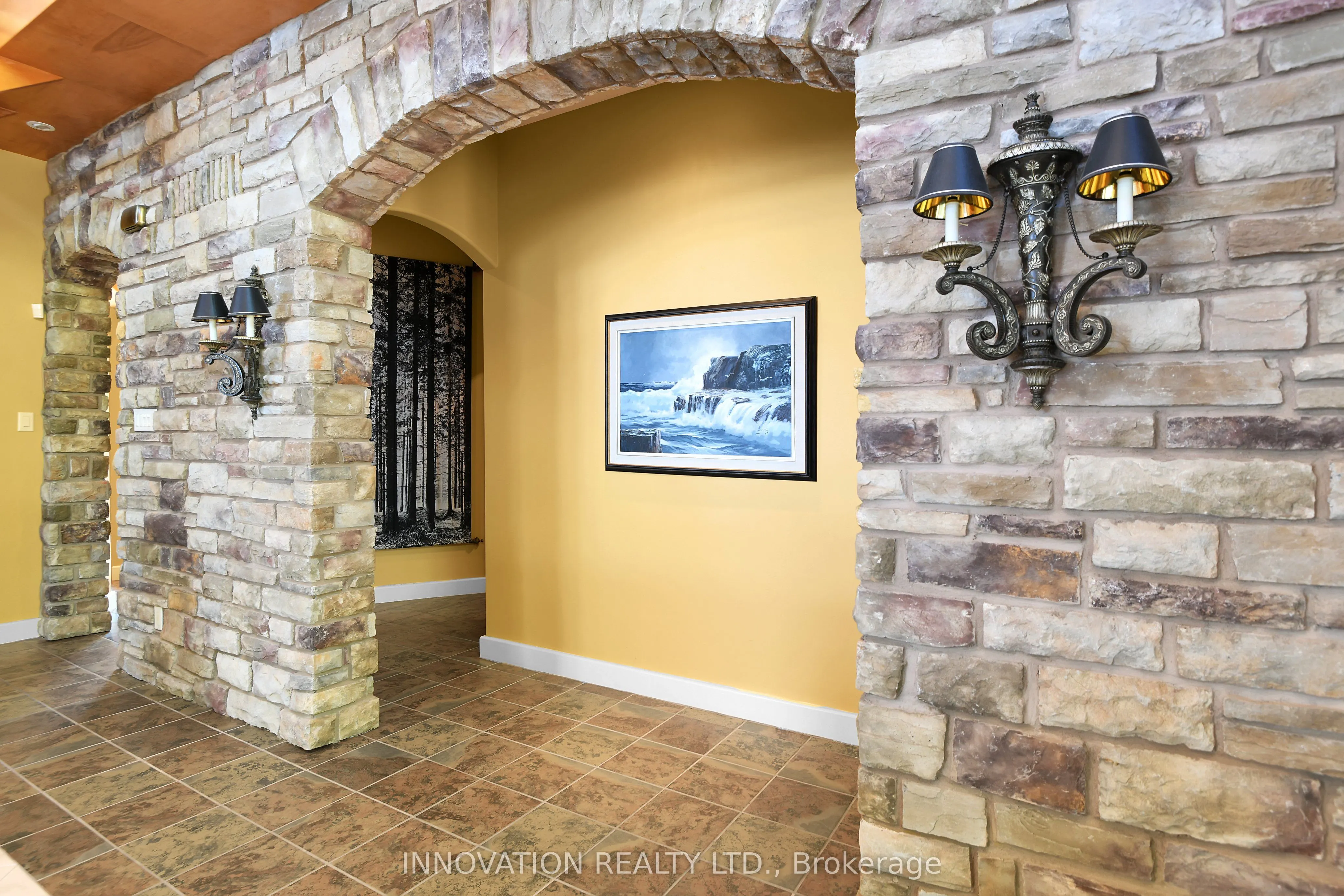 325 Berry Side Road