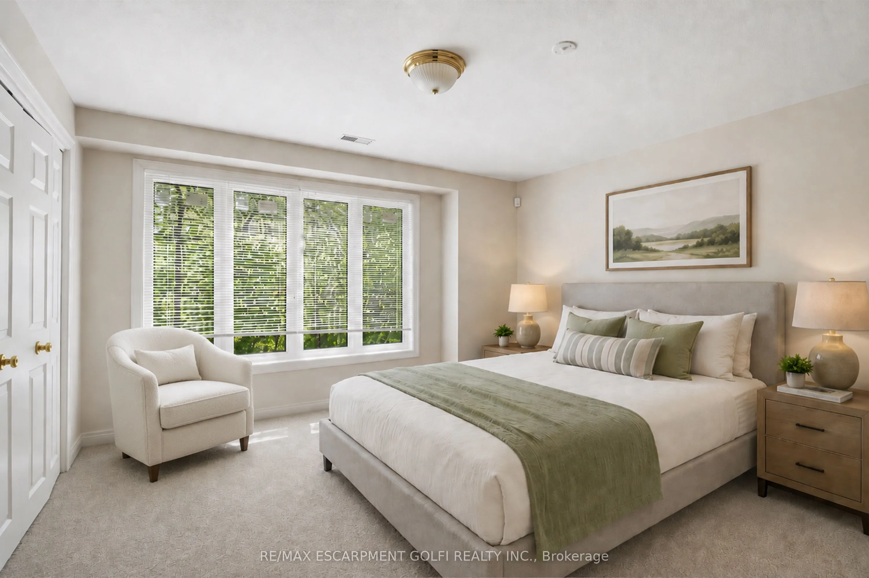 58 Glendale Avenue #12