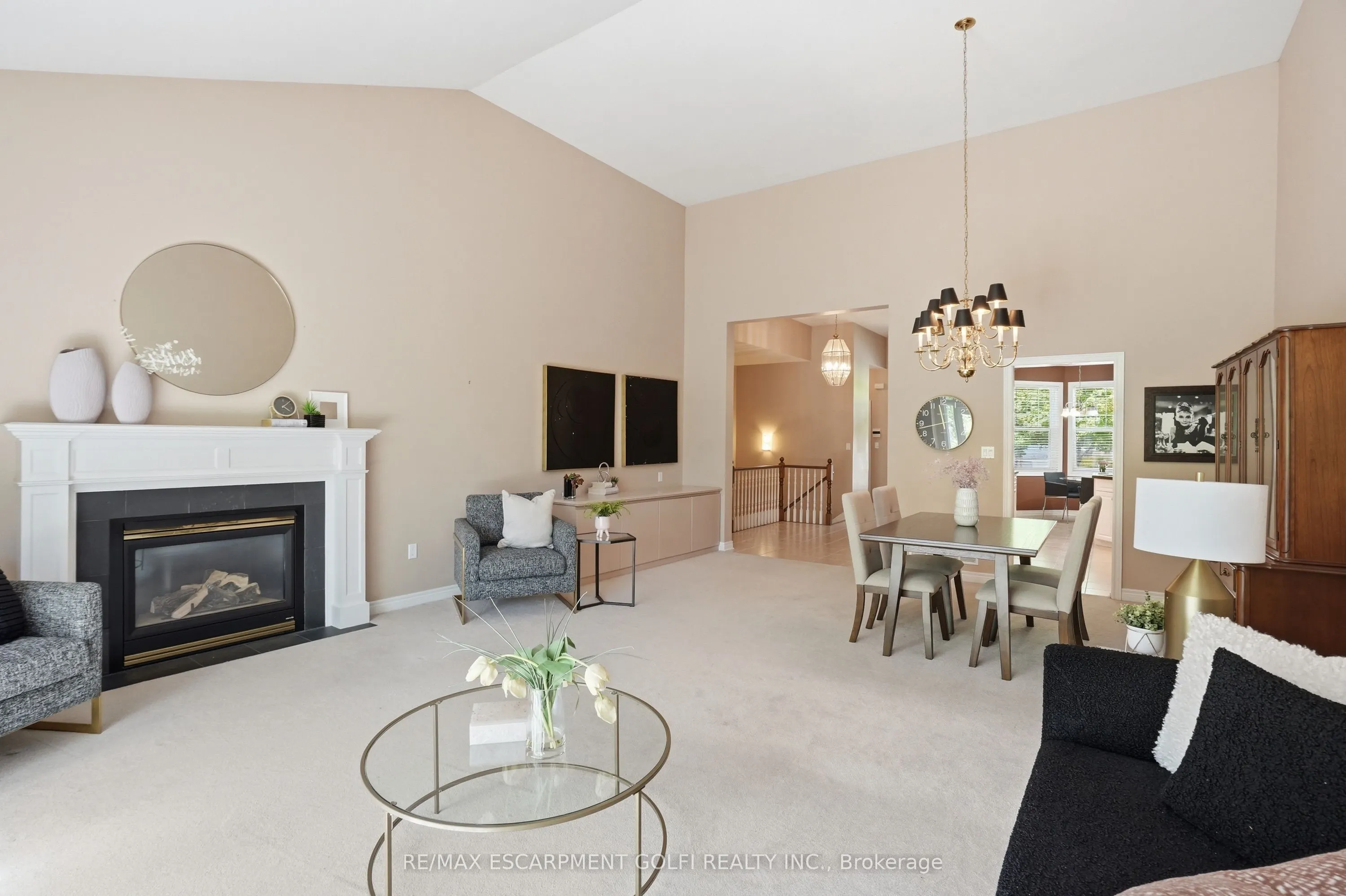 58 Glendale Avenue #12