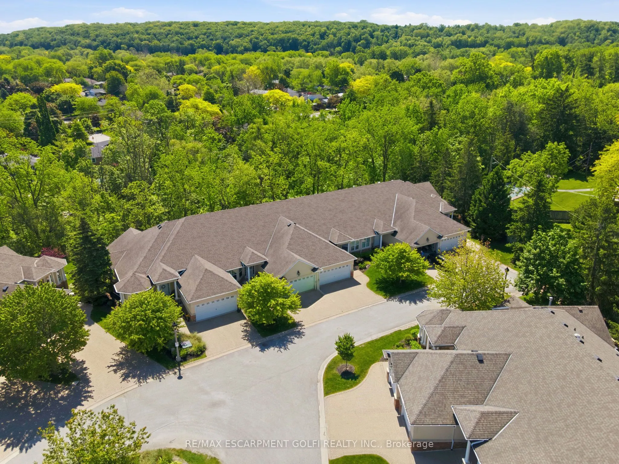 58 Glendale Avenue #12