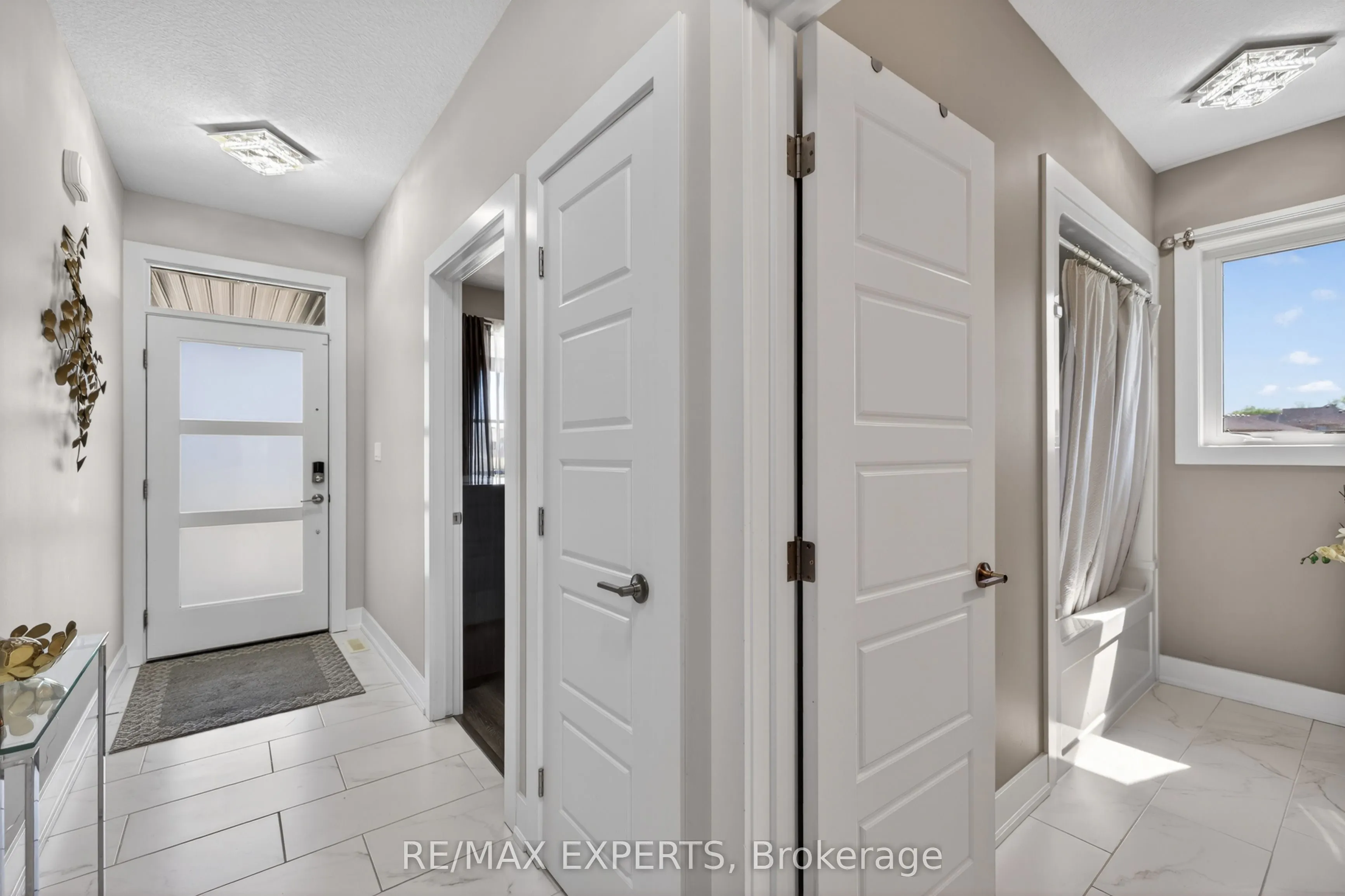 10 MCPHERSON Court #21
