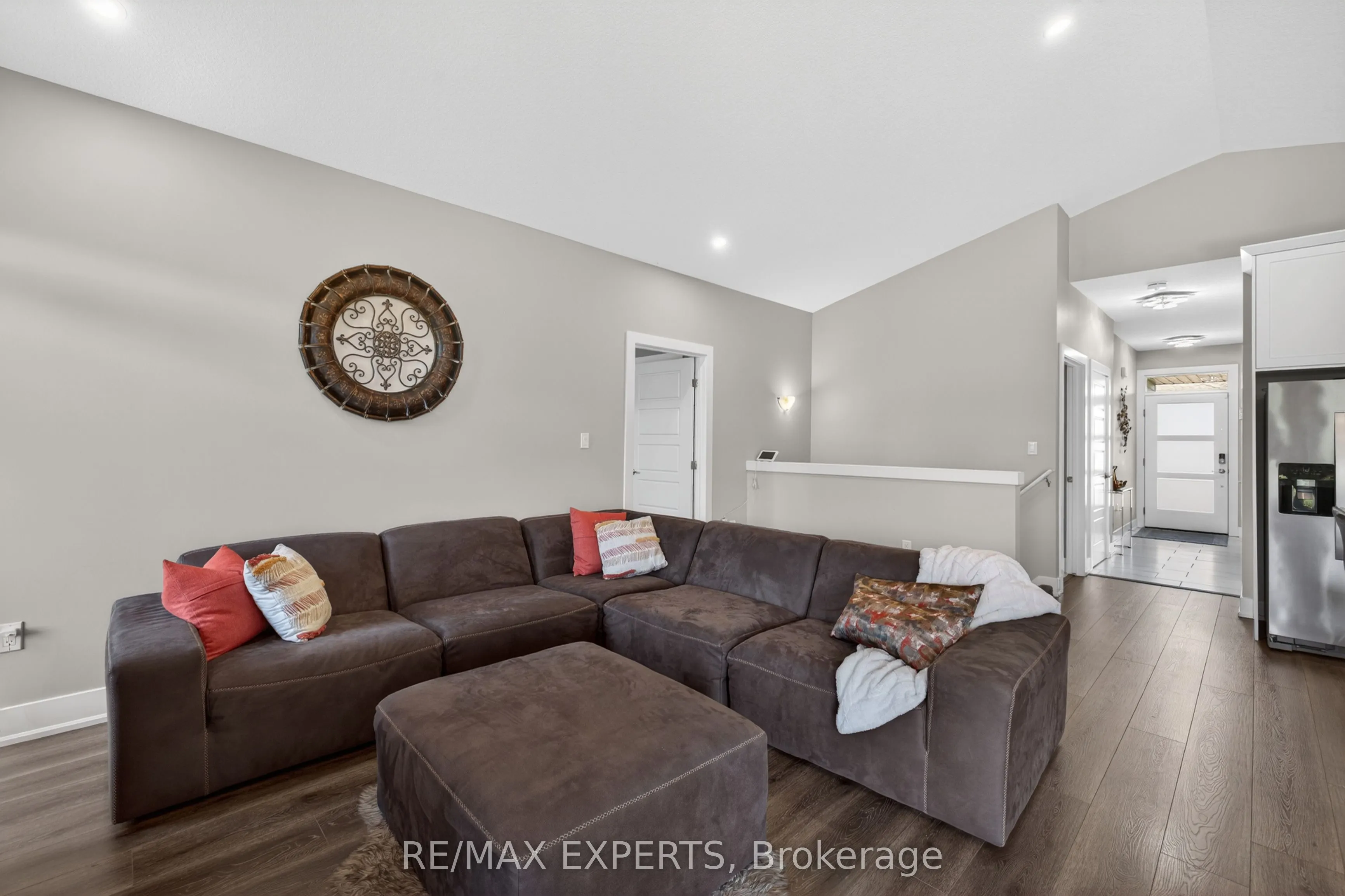 10 MCPHERSON Court #21
